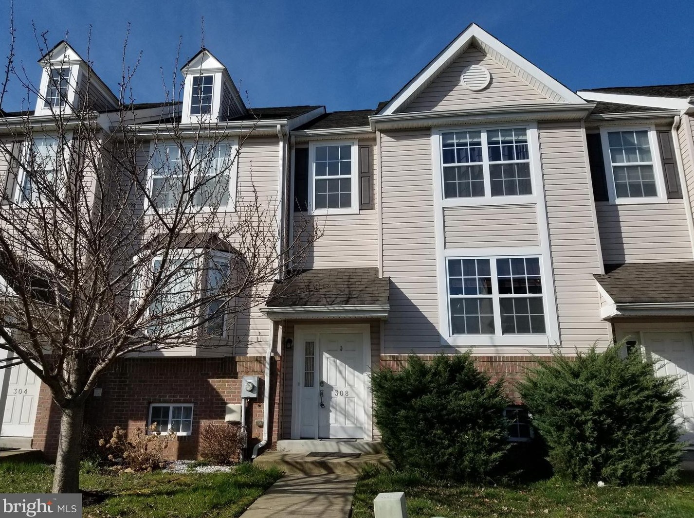 308 Paradee Dr, Dover, DE 19904