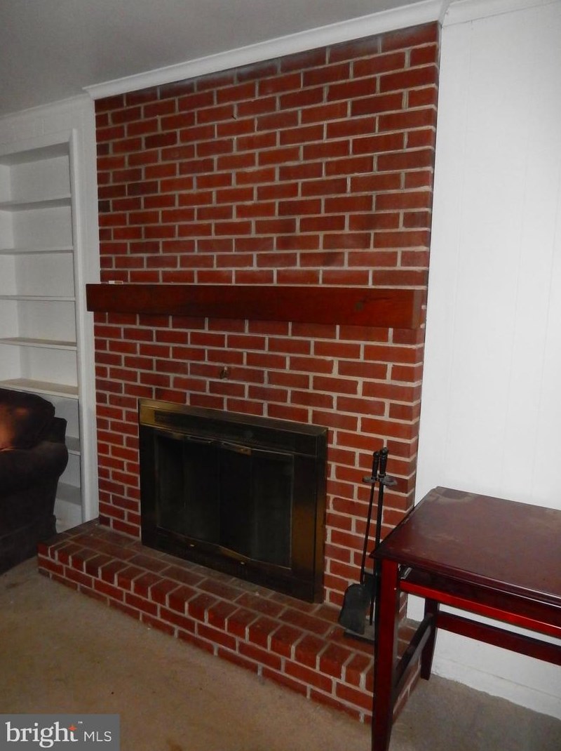 4 Carolee Dr, Dover, DE 19901