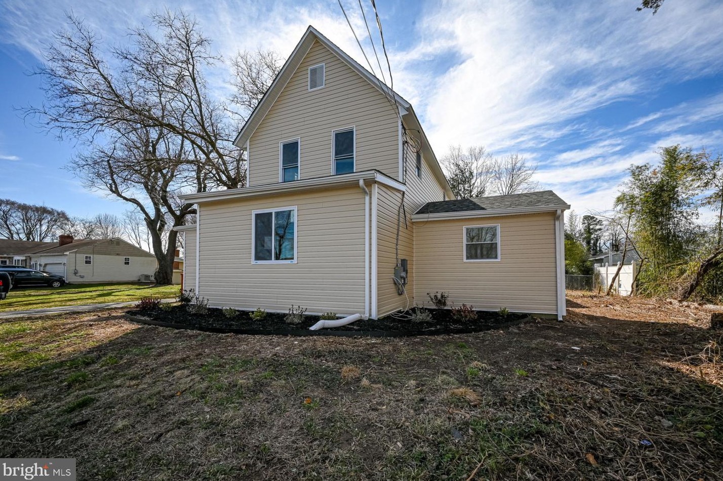 604 North St, Slaughter Beach, DE 19963