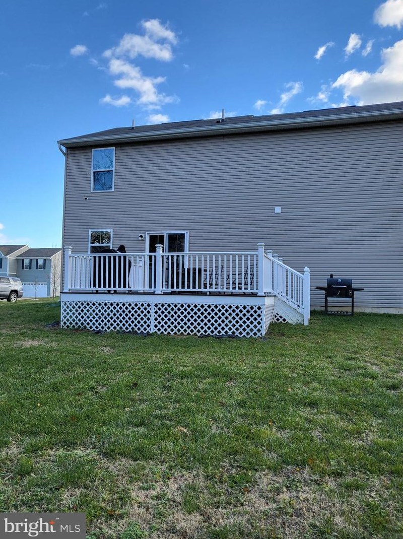 350 Bluecoat St, Dover, DE 19901