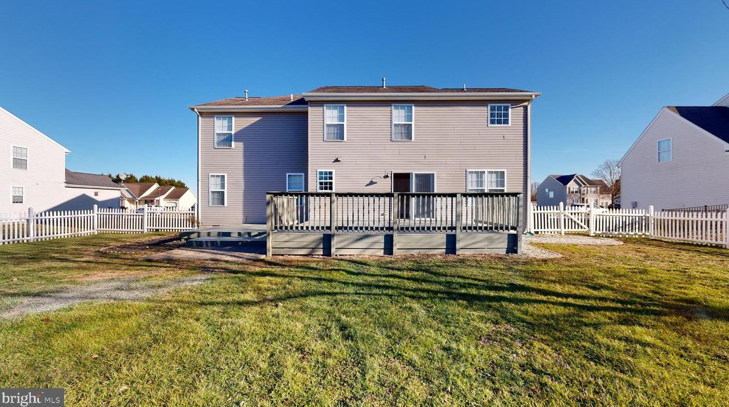 232 Ember Dr, Felton DE  19943-6923 exterior