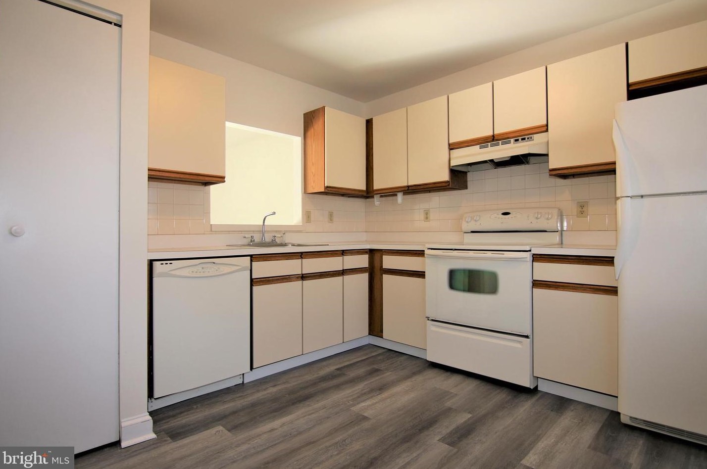 825 Commons Ln, Camden-Wy, DE 19934