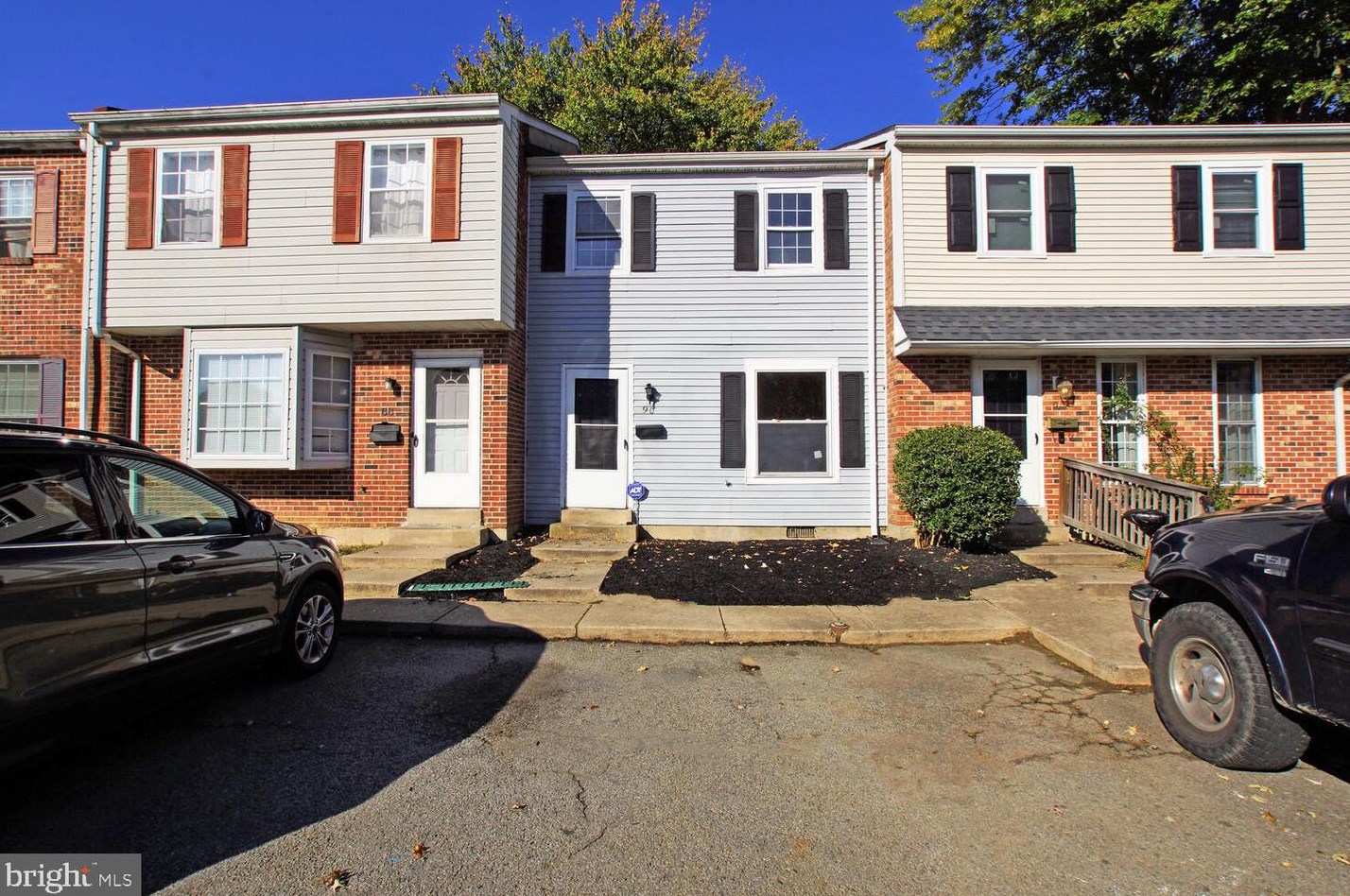 90 Village Dr, Dover, DE 19904