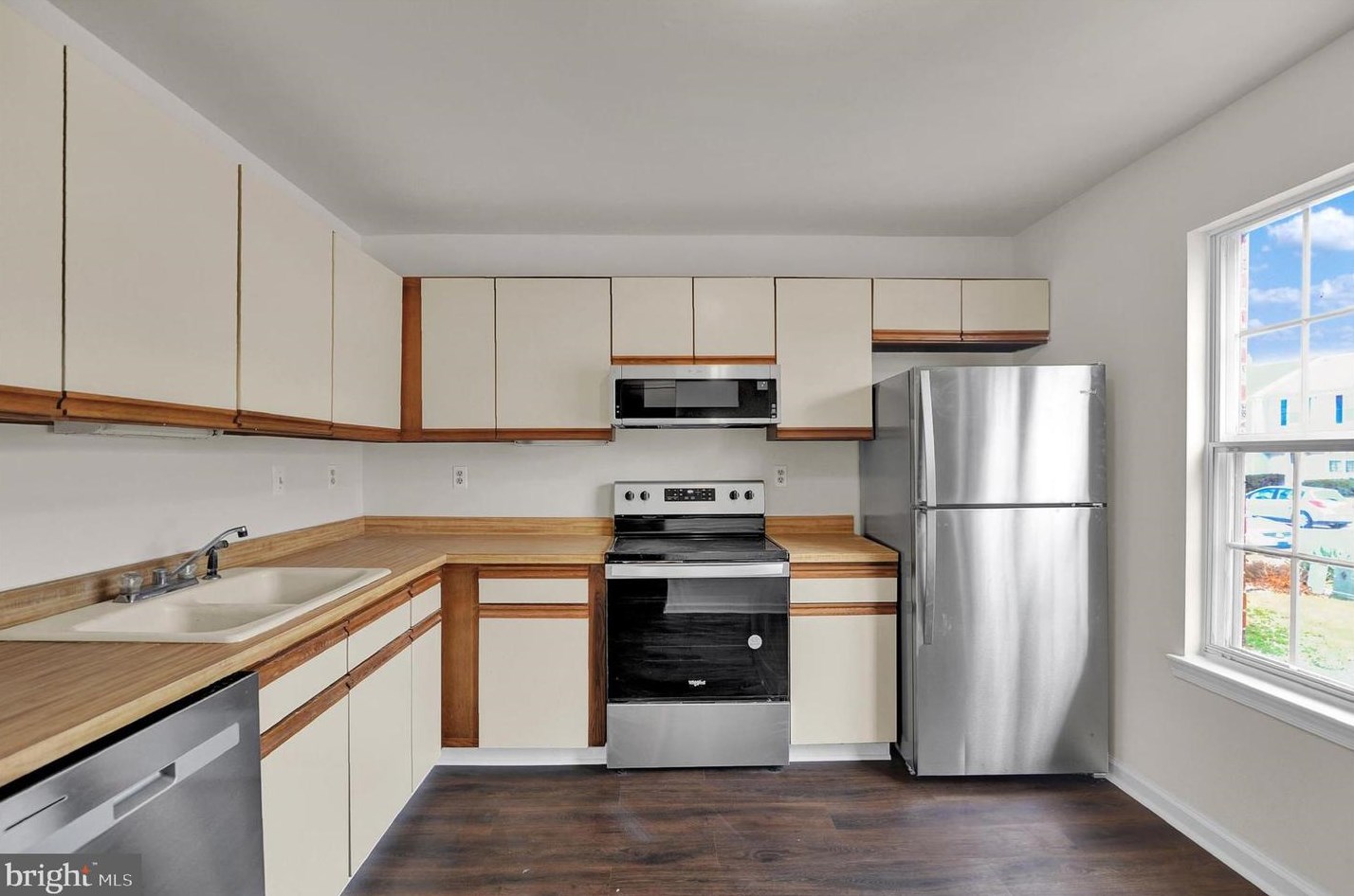 324 Cold Spring Pl, Dover, DE 19904