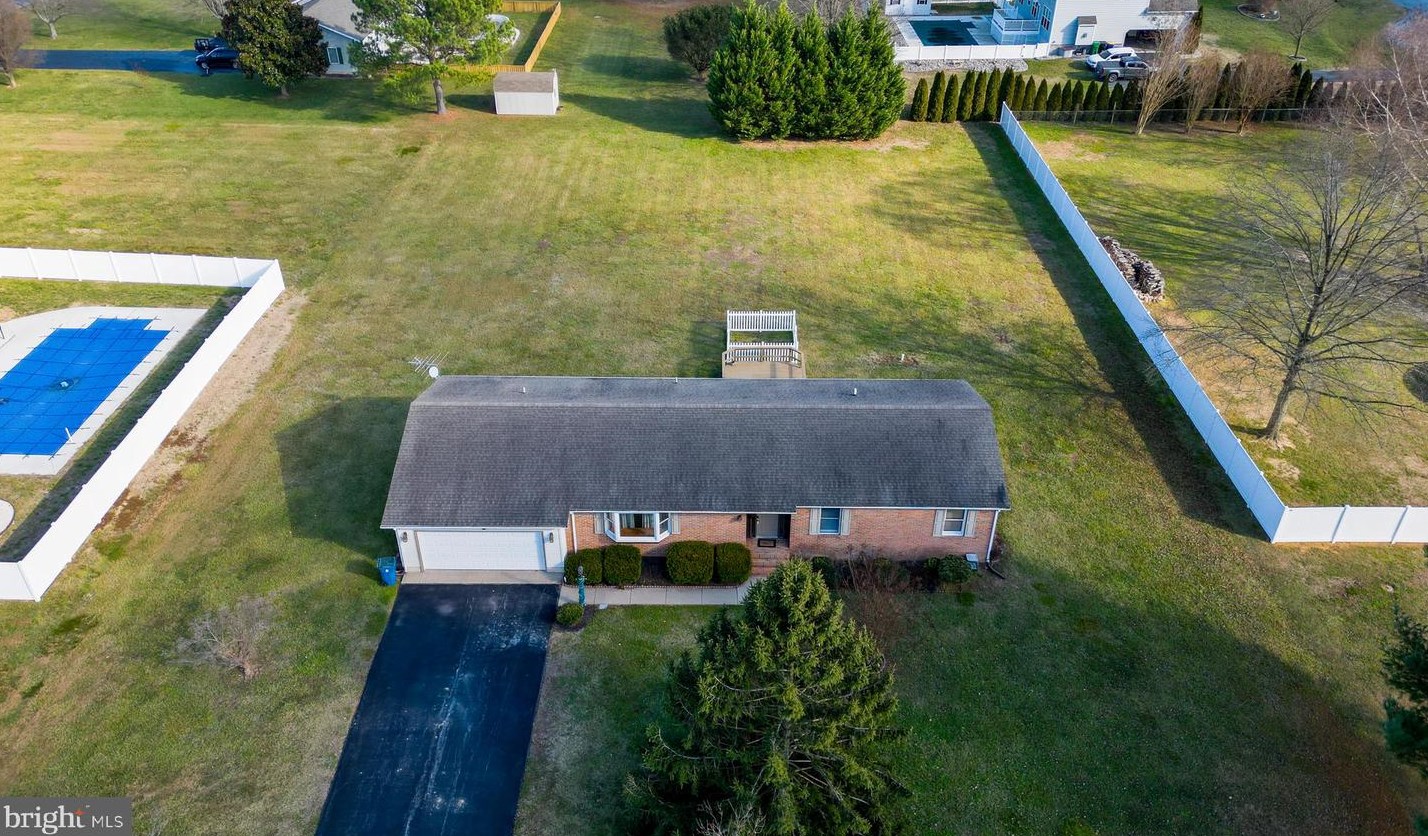 1200 Mcginnis Pond Rd, Frederica, DE 19946