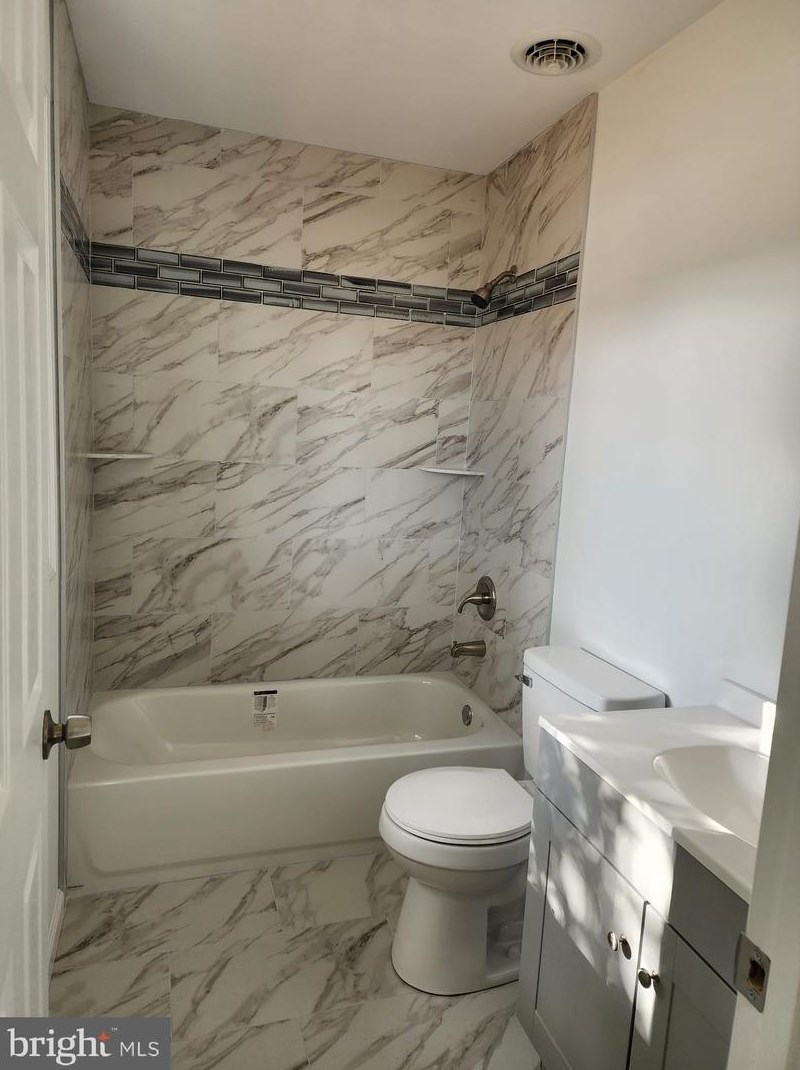 324 Glenwood Ave, Smyrna DE 19977-1005 exterior