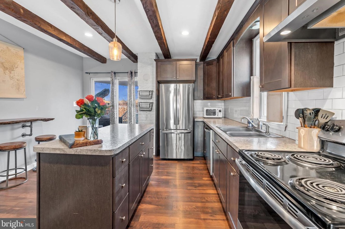 324 Mount Vernon St, Smyrna DE  19977-1129 exterior