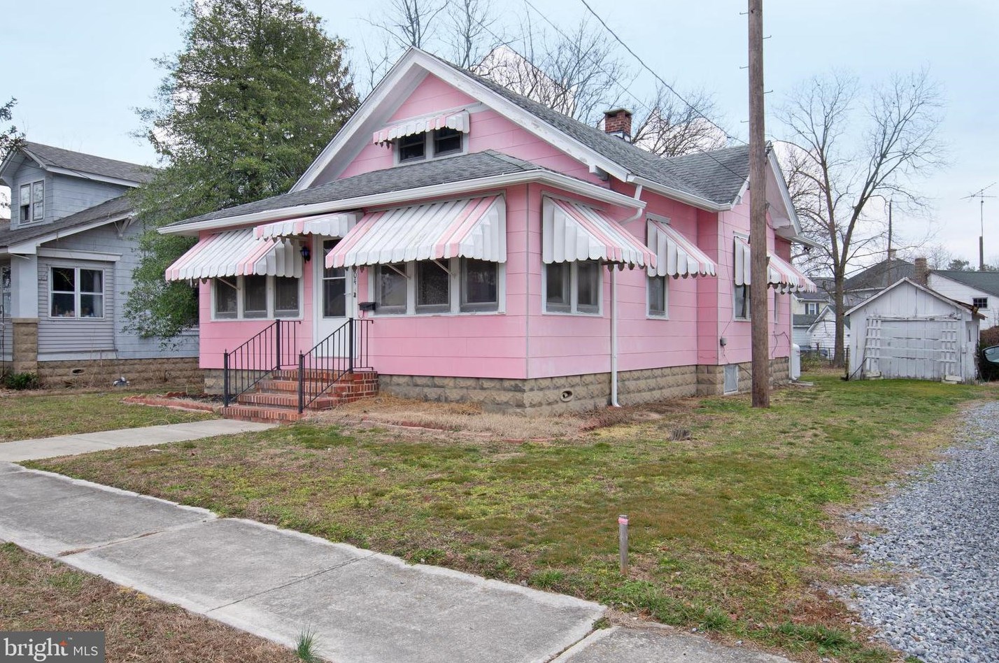 204 Harrington Ave, Harrington, DE 19952