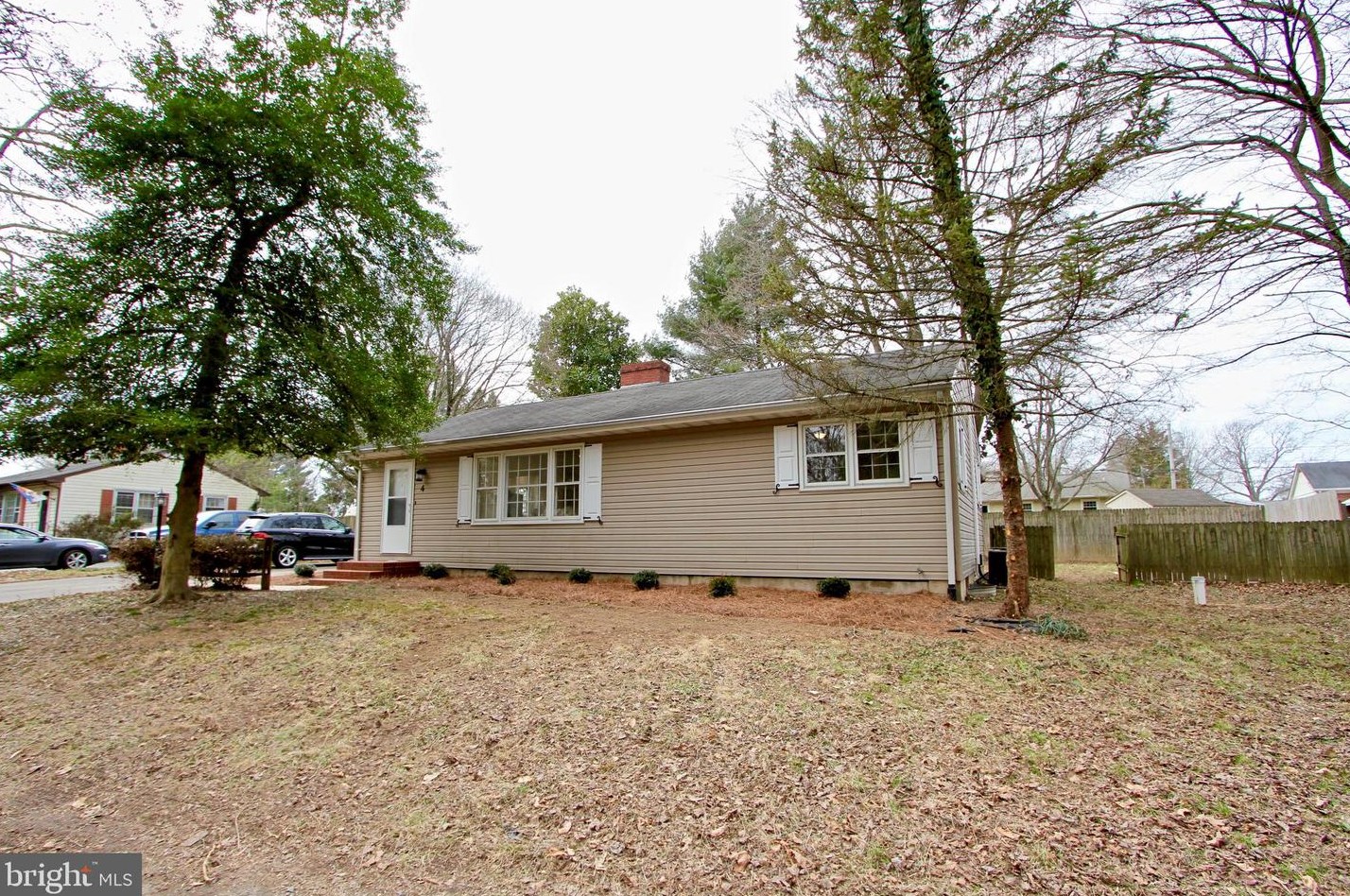 4 Carolee Dr, Dover, DE 19901