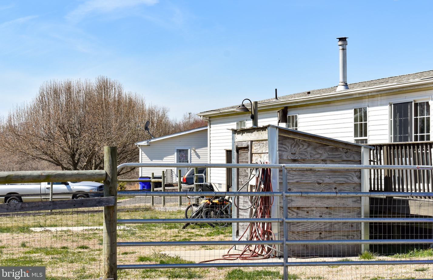 73 Blackberry Cir, Marydel DE  19964-2175 exterior