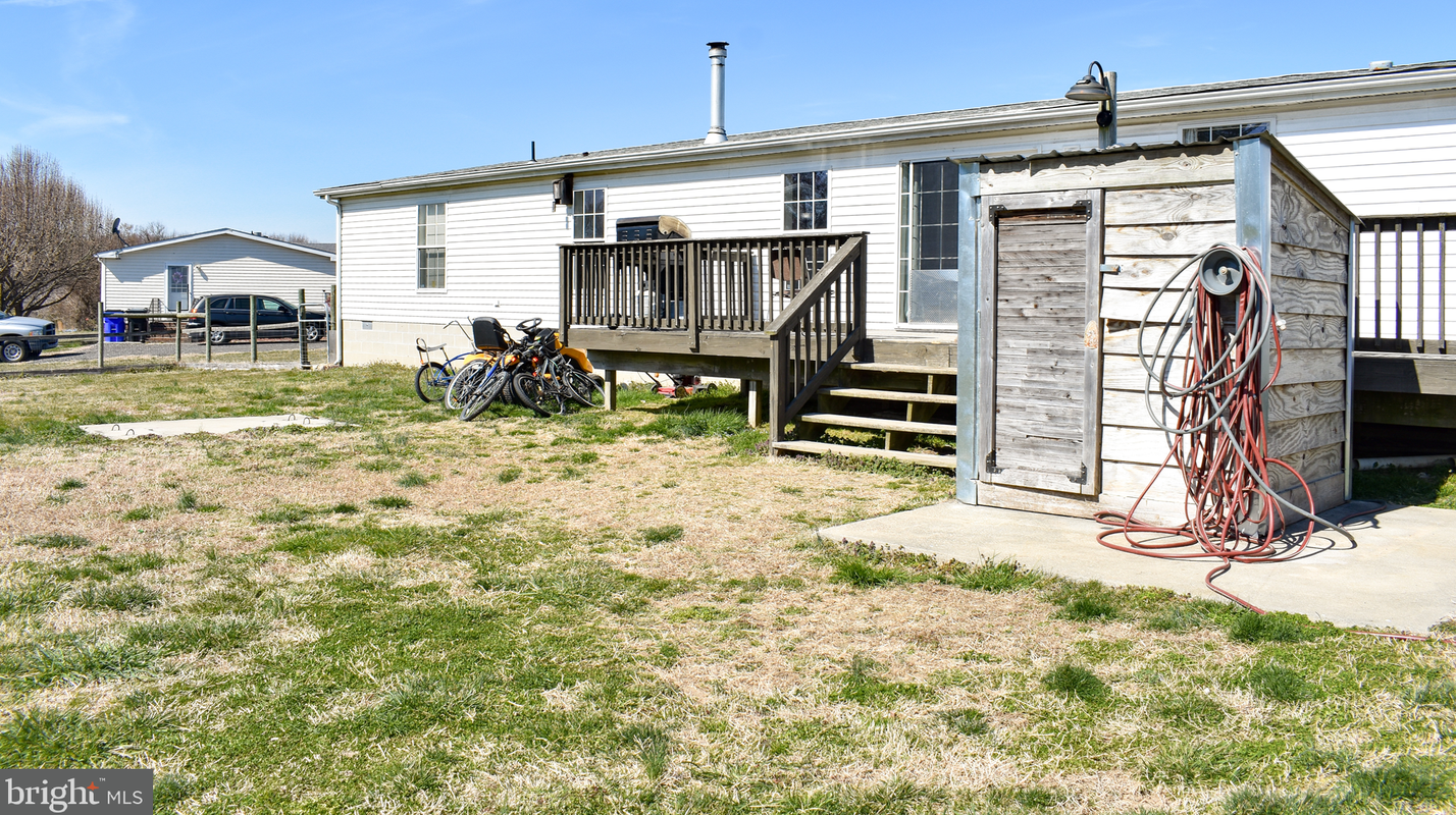 73 Blackberry Cir, Marydel DE  19964-2175 exterior