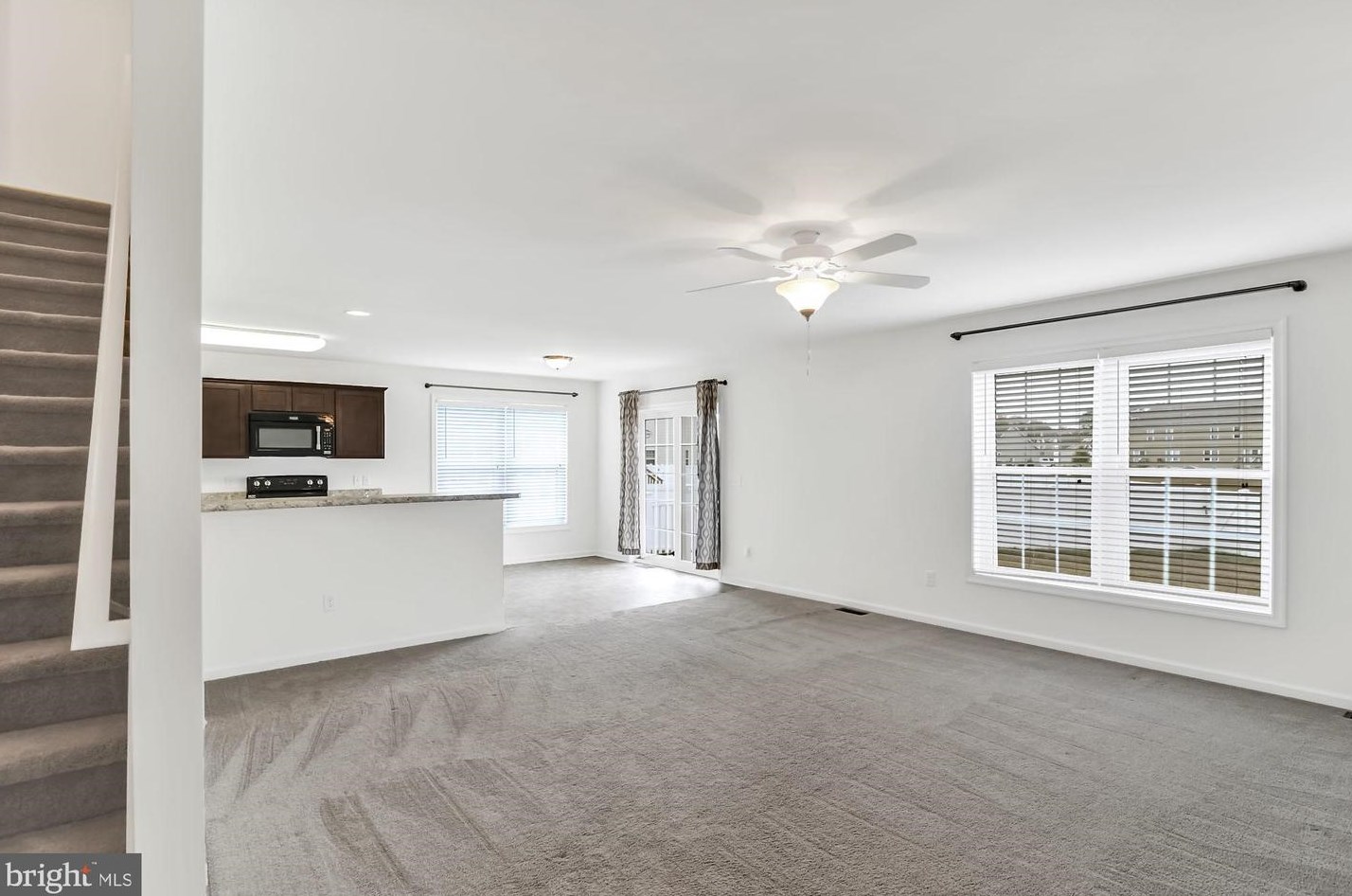 291 Waterway Dr, Frederica, DE 19946