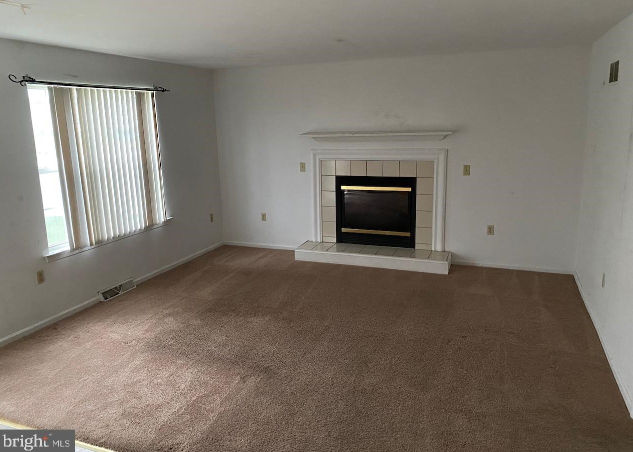 19 Westover Dr, Dover, DE 19901