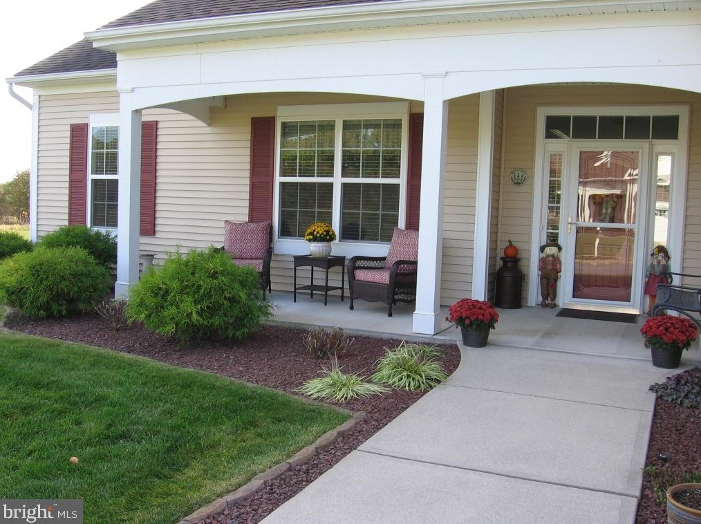 391 Aston Villa Dr, Felton, DE 19943