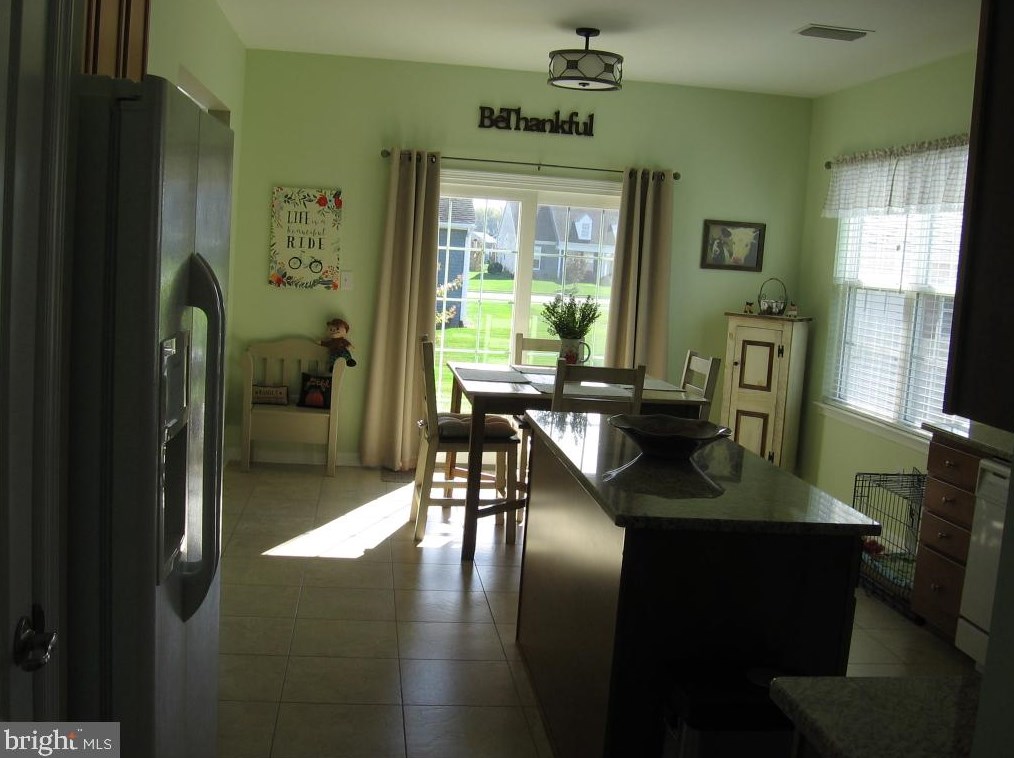 391 Aston Villa Dr, Felton DE  19943-3016 exterior