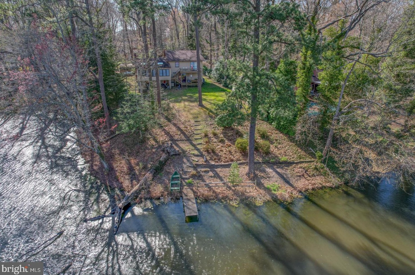 142 Lake Dr, Felton DE  19943-5112 exterior