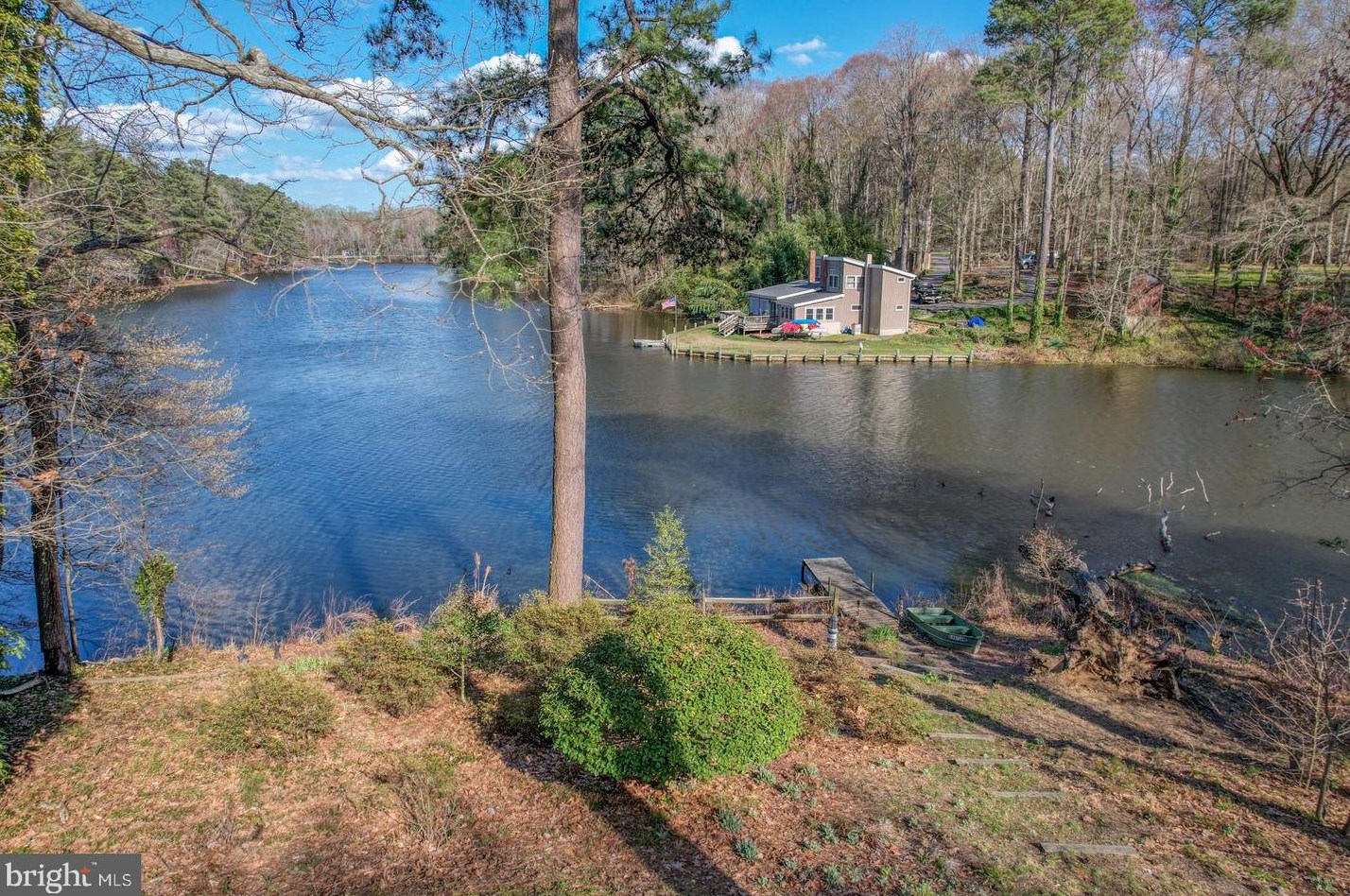 142 Lake Dr, Felton DE  19943-5112 exterior