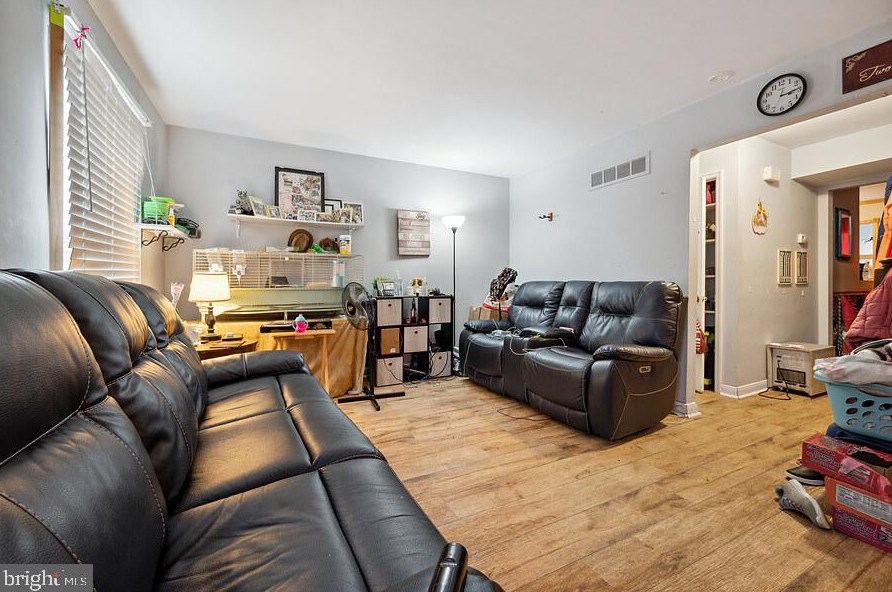 61 Forest Creek Dr, Dover, DE 19904