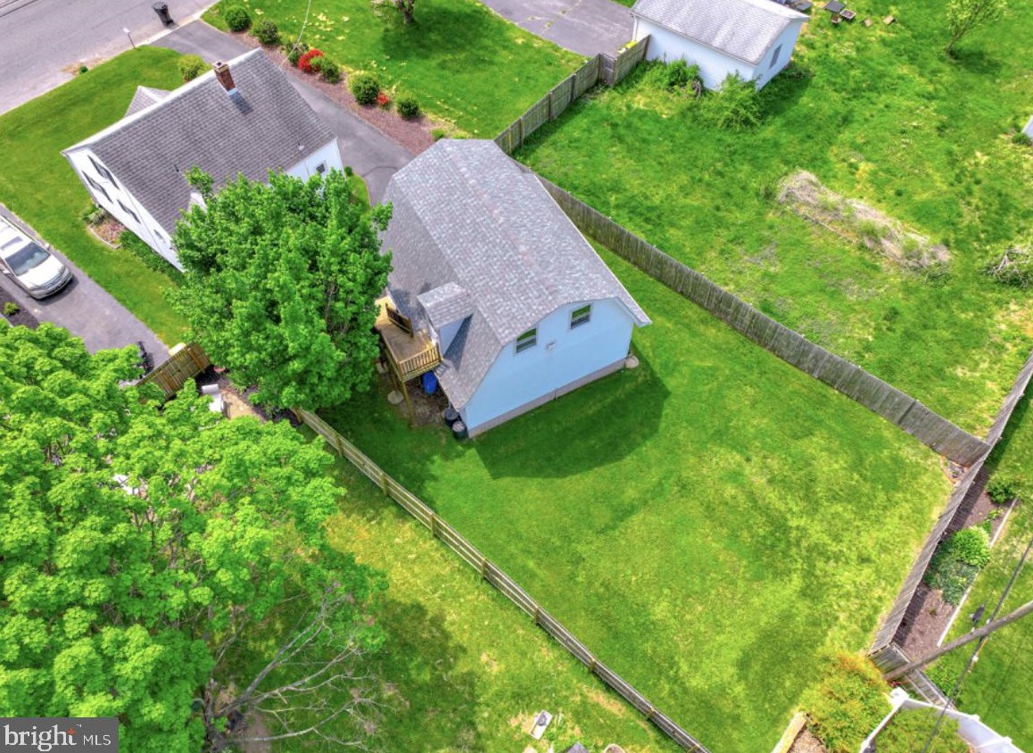 27 Roosevelt Ave, Dover, DE 19901