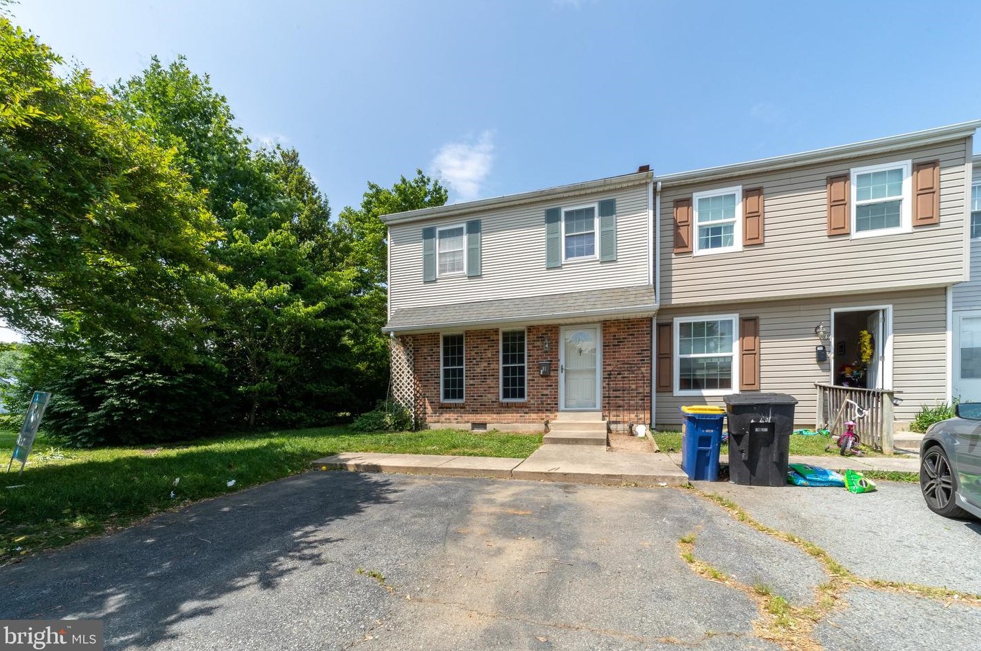 91 Village Dr, Dover, DE 19904