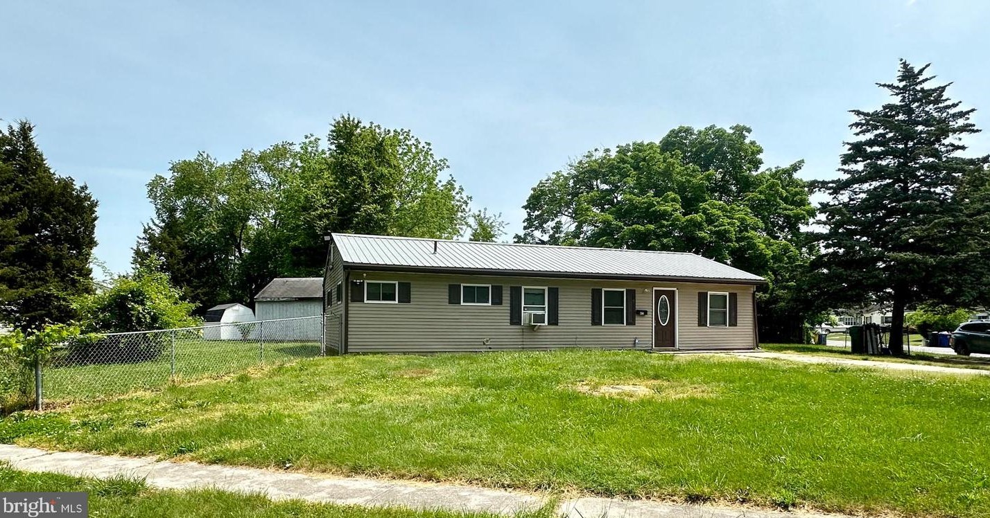 61 Steele Rd, Dover, DE 19901