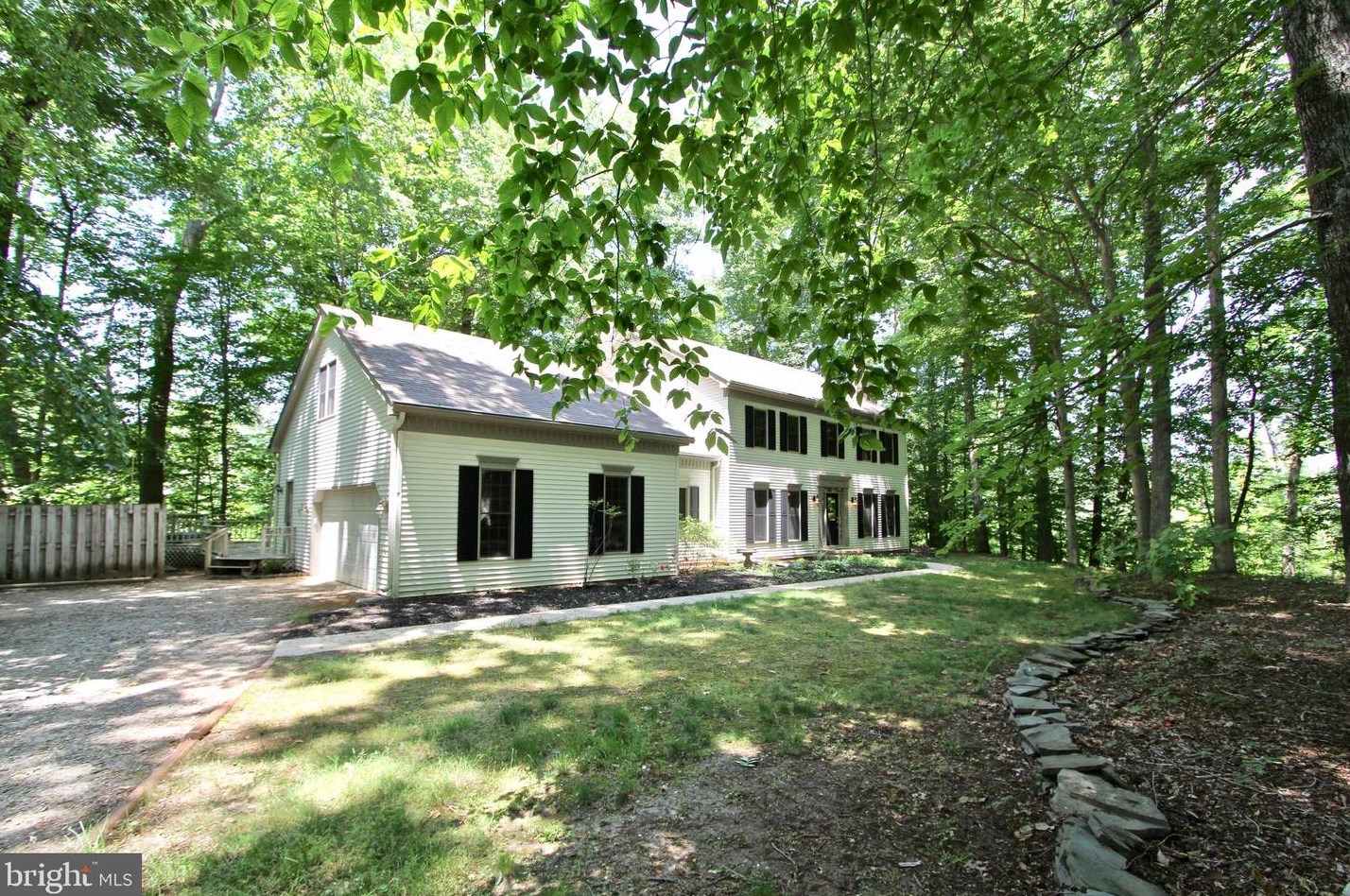 41 Pine Valley Rd, Dover, DE 19904