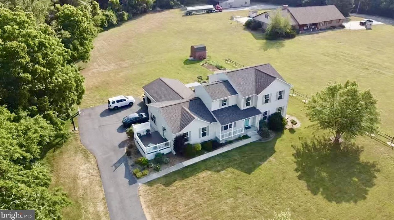 1297 Smyrna Leipsic Rd, Smyrna DE 19977-3015 exterior