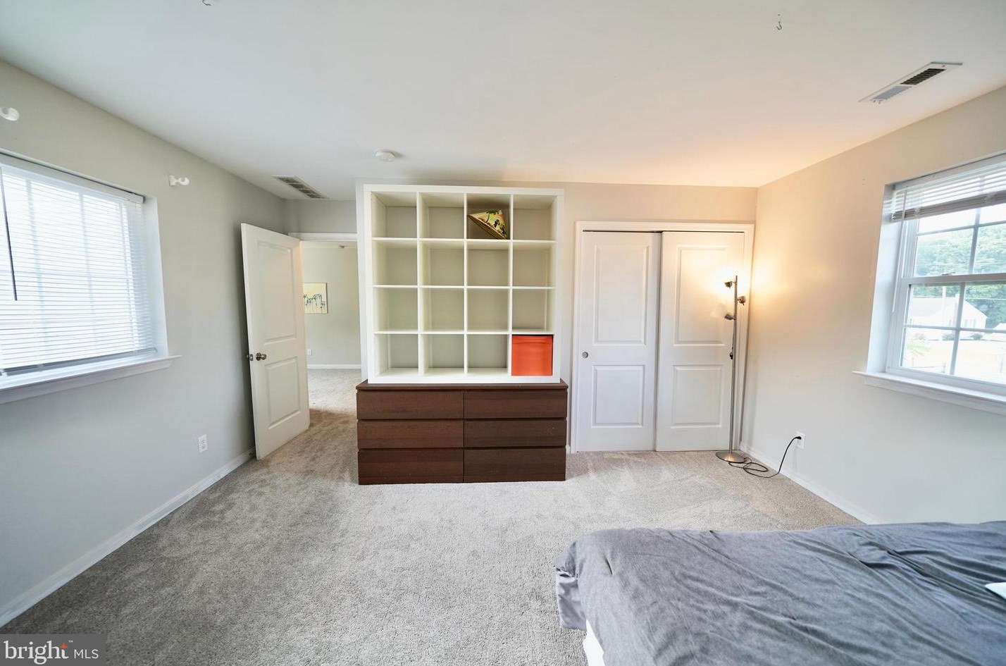 1297 Smyrna Leipsic Rd, Smyrna DE 19977-3015 exterior