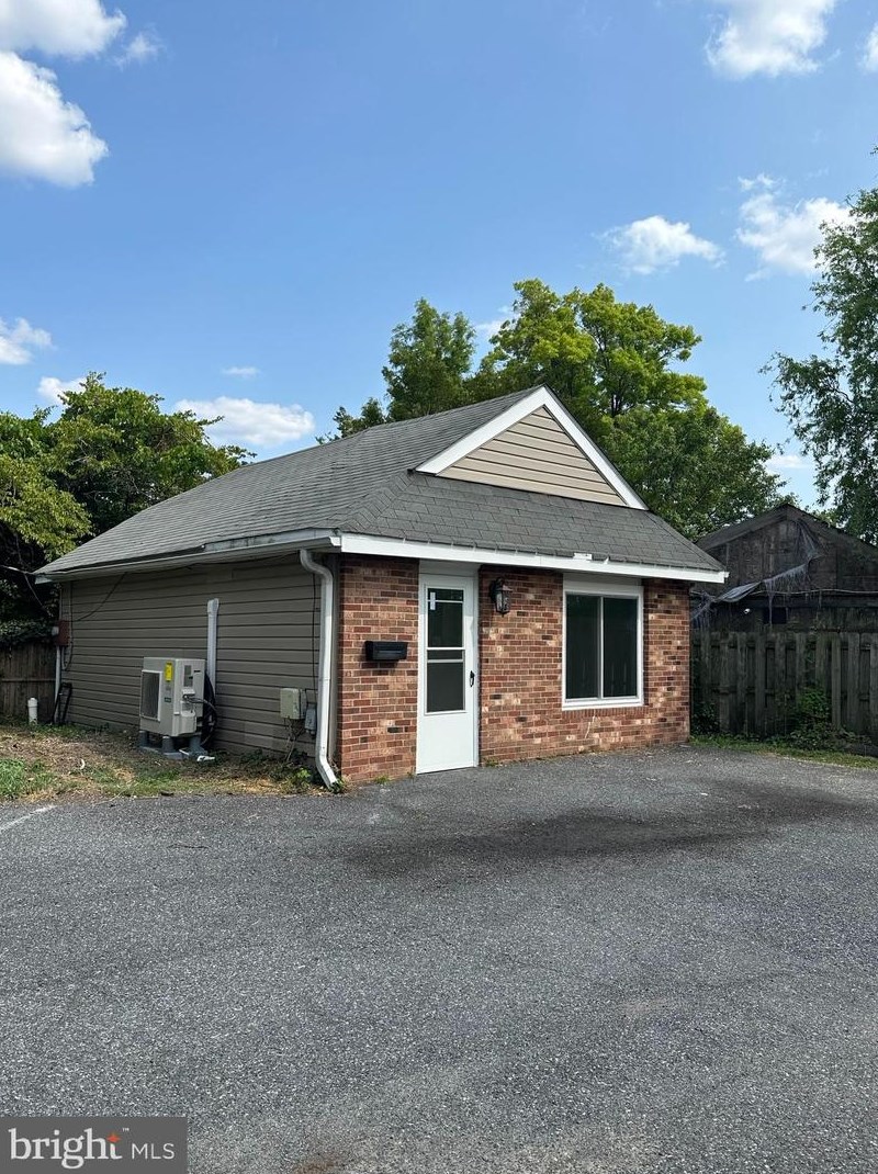1305 S Governors Ave #2, Dover, DE 19904