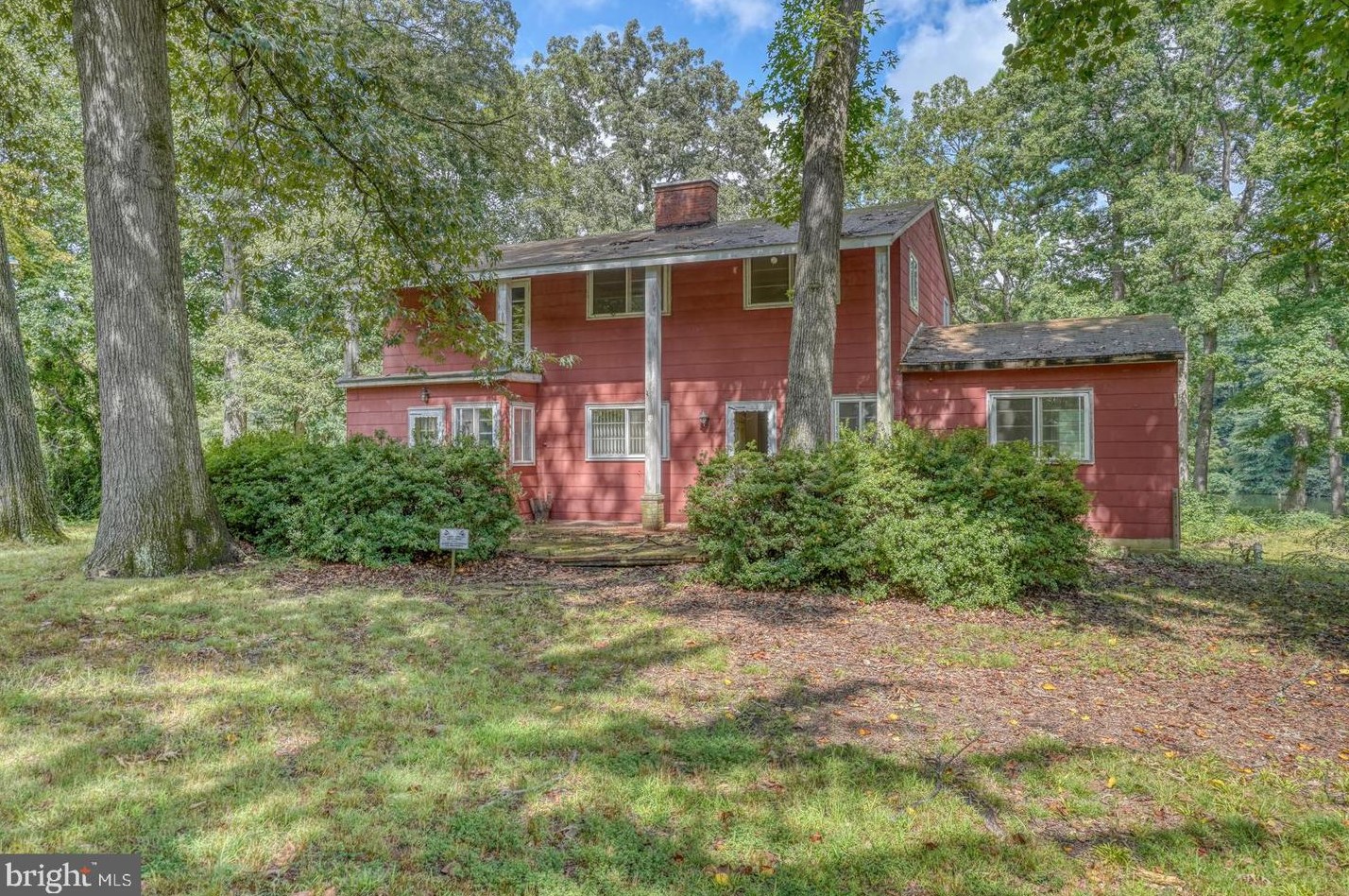 213 Shore Dr, Dover DE  19901-5740 exterior