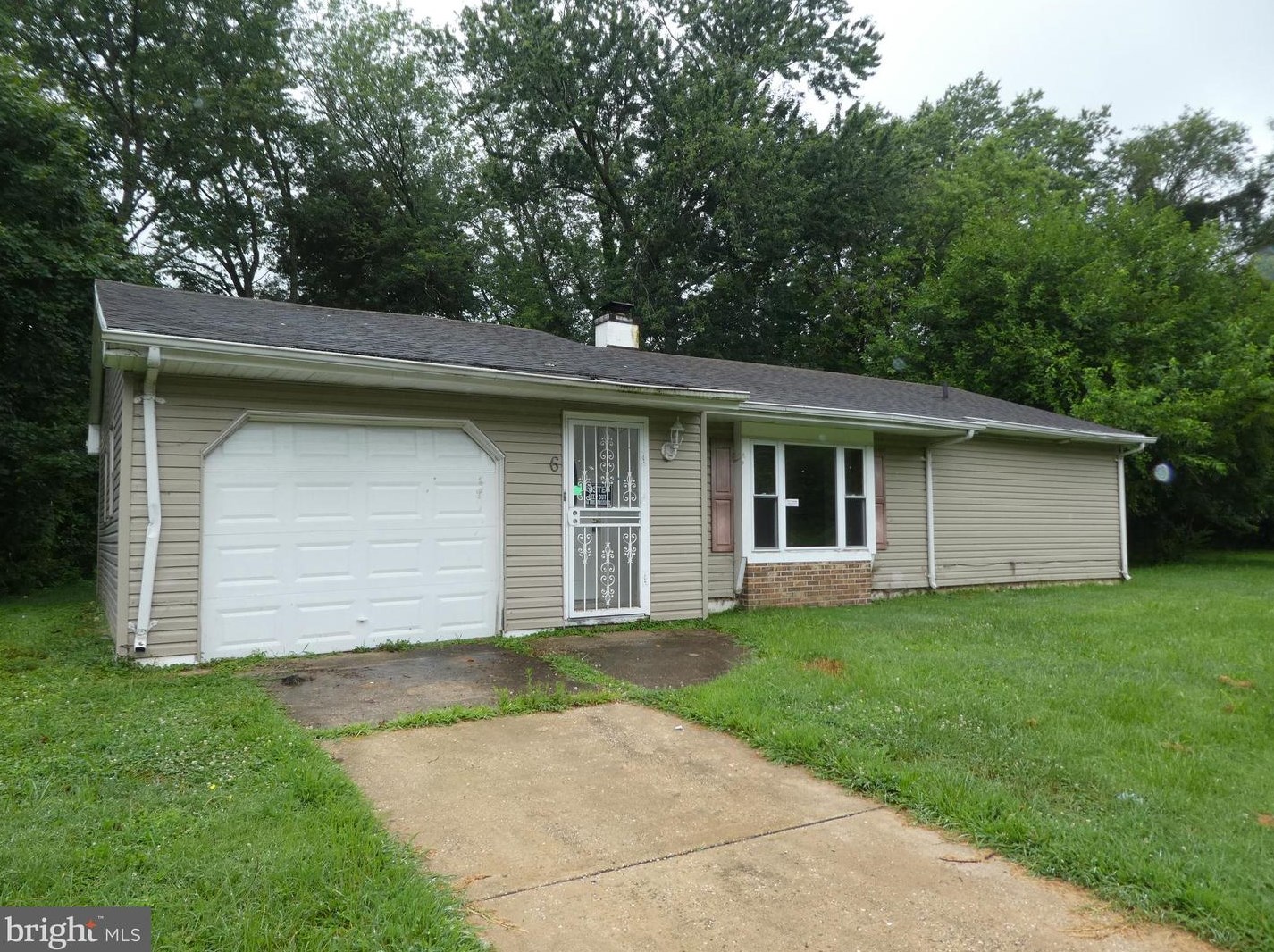 6 State Cir, Dover, DE 19901