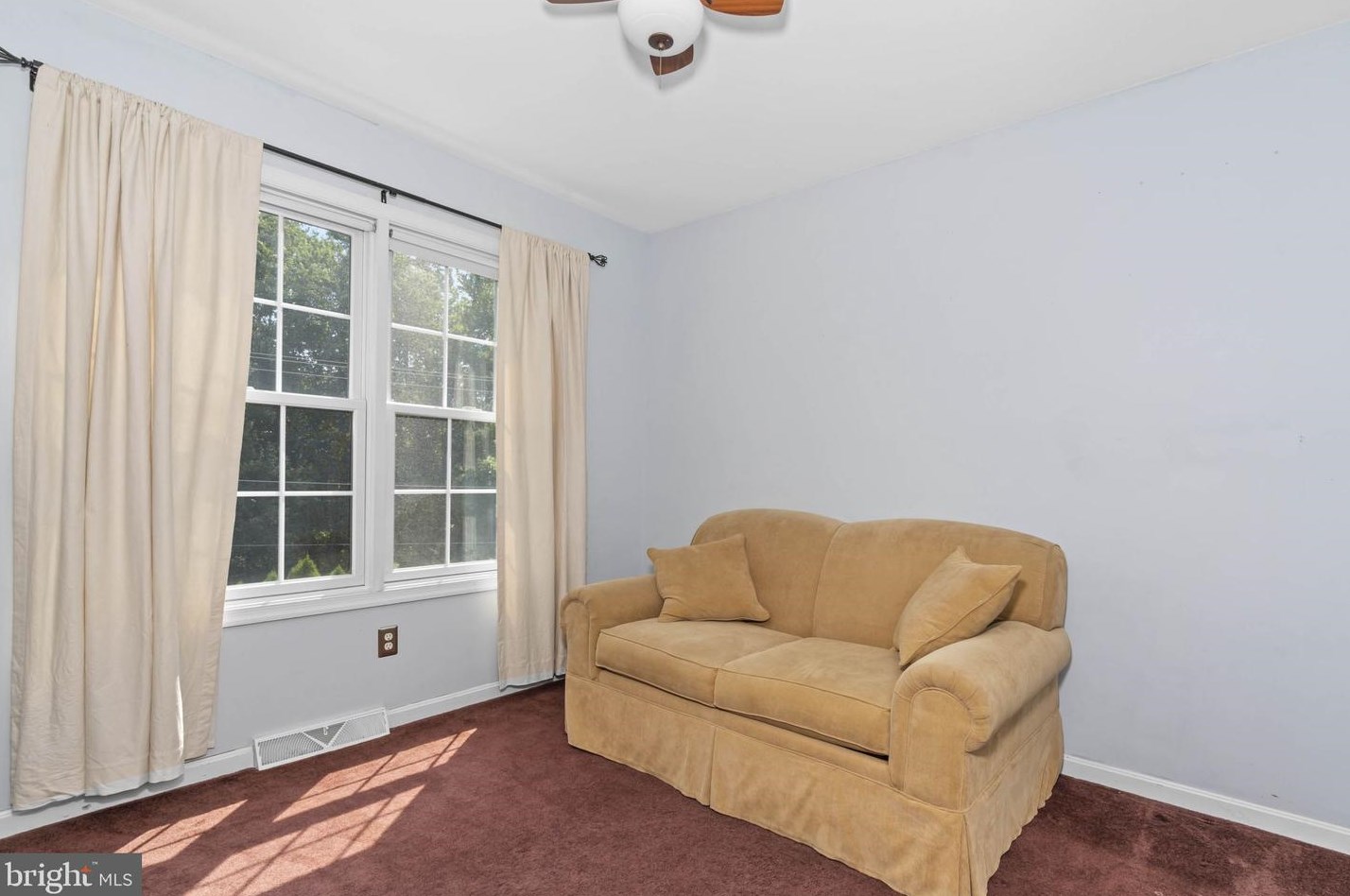 40 Trala St, Smyrna DE  19977-2215 exterior