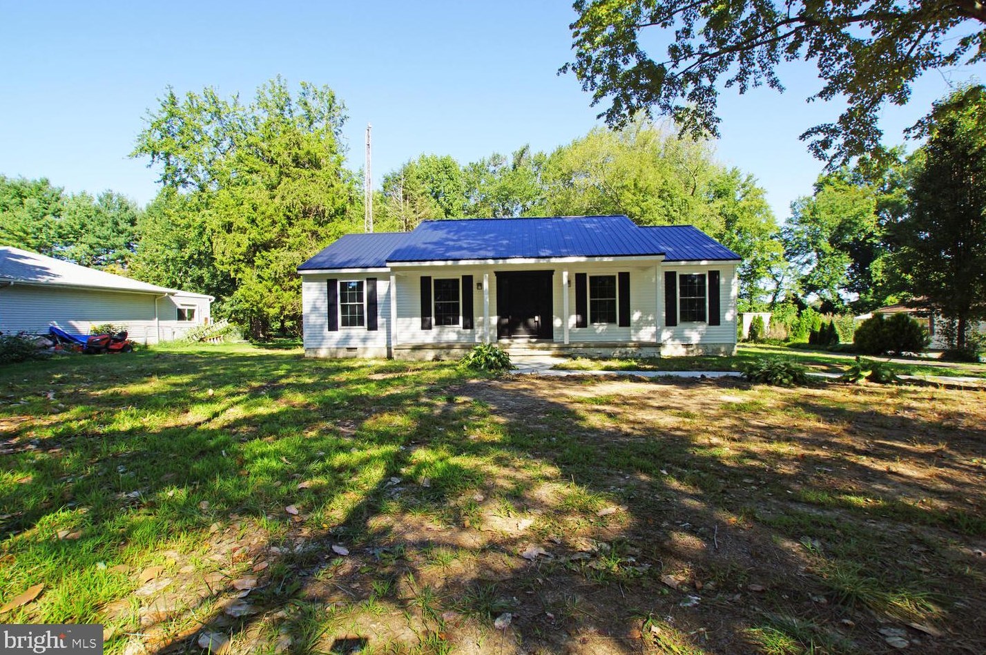 1549 Persimmon Tree Ln, Dover, DE 19901
