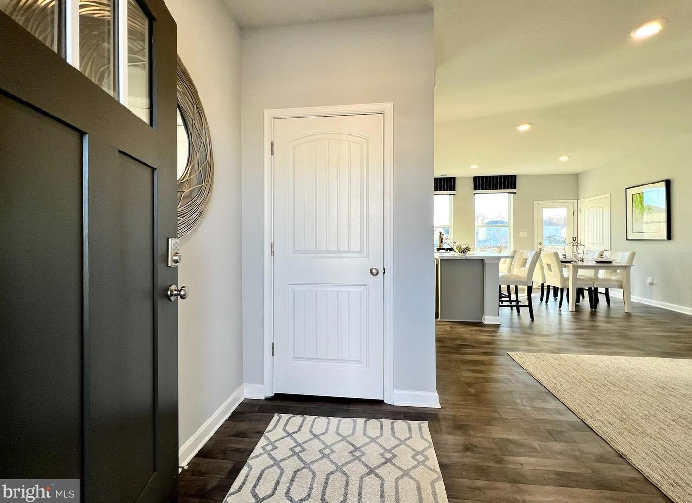 115 Ediman Ct, Dover, DE 19901