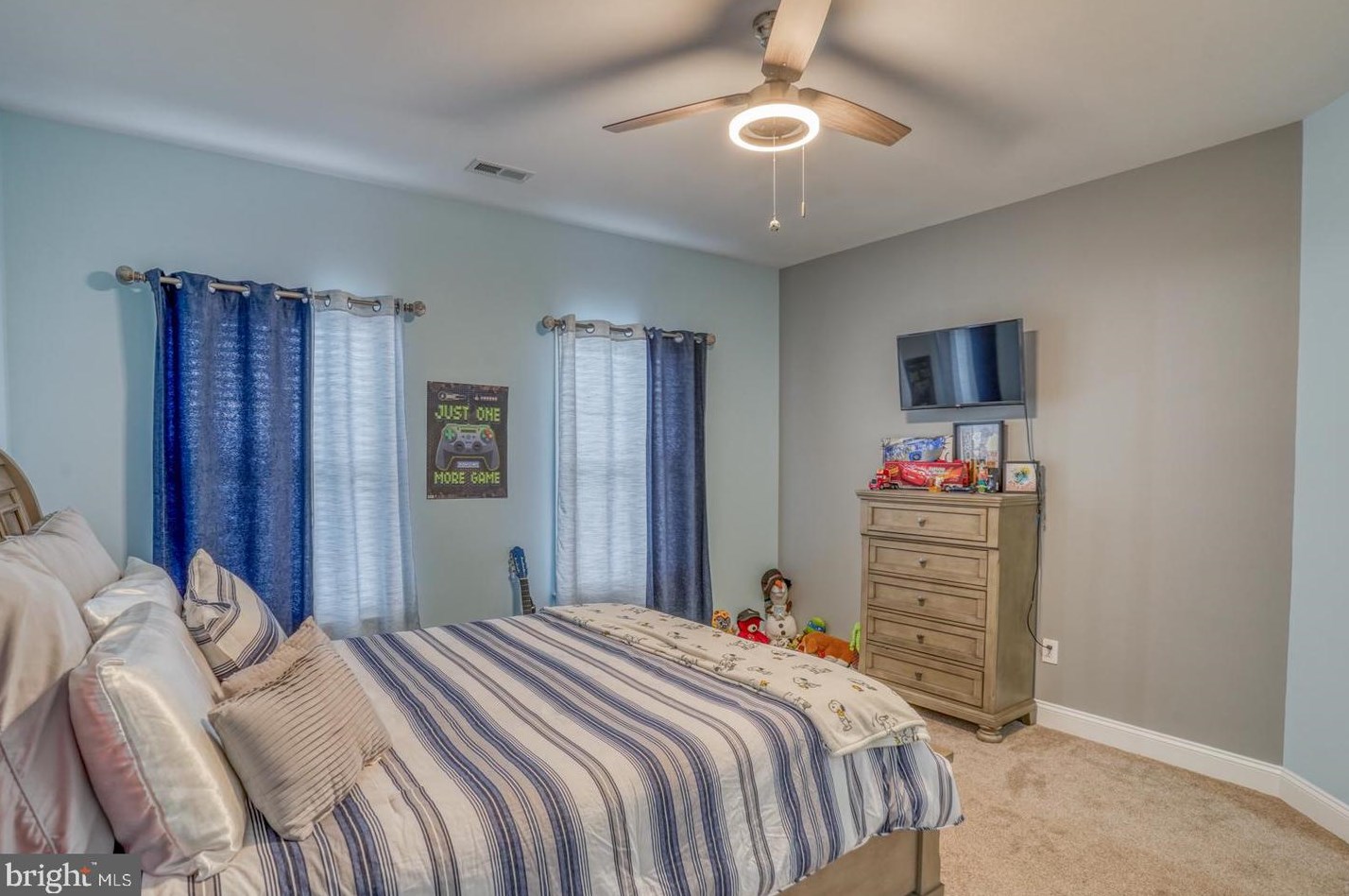 708 Dorchester Ct, Smyrna DE  19977-1637 exterior