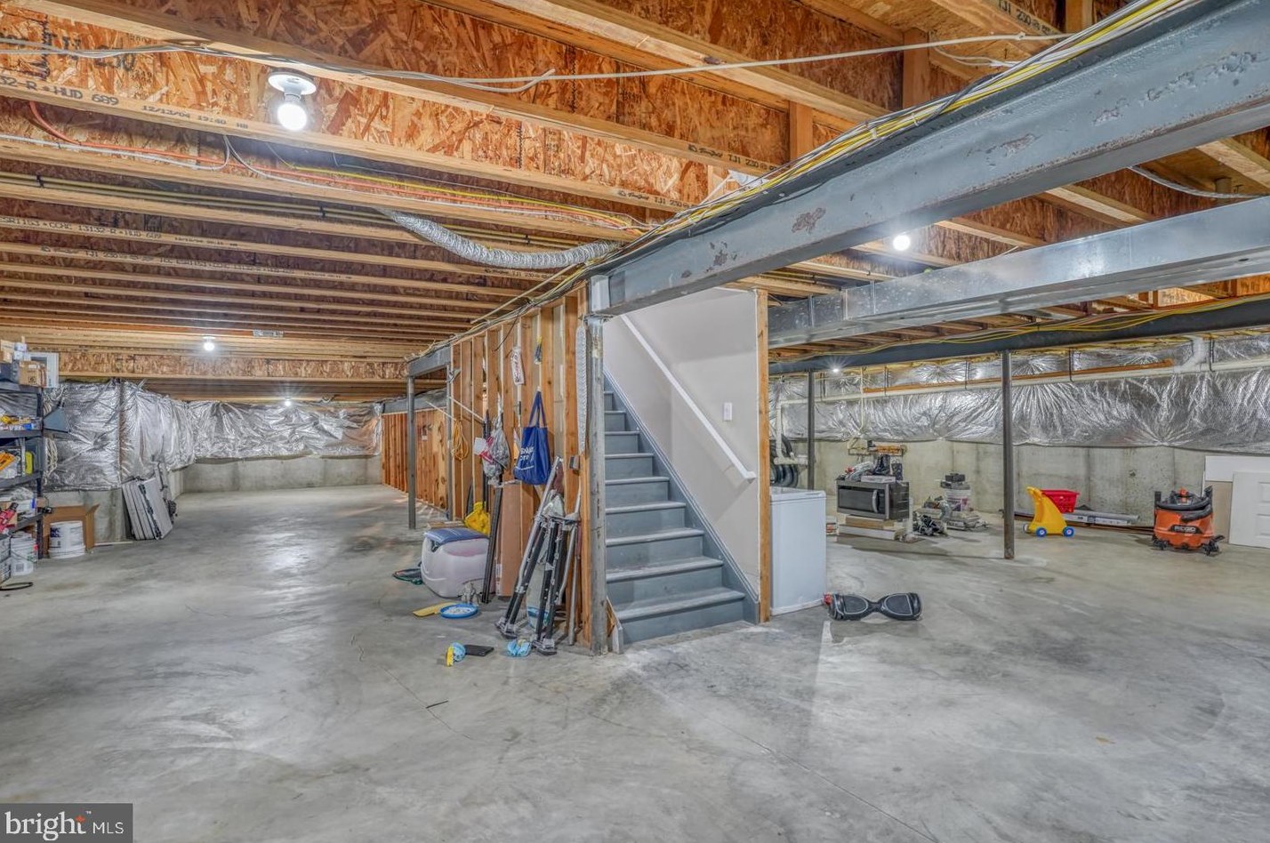 708 Dorchester Ct, Smyrna DE  19977-1637 exterior