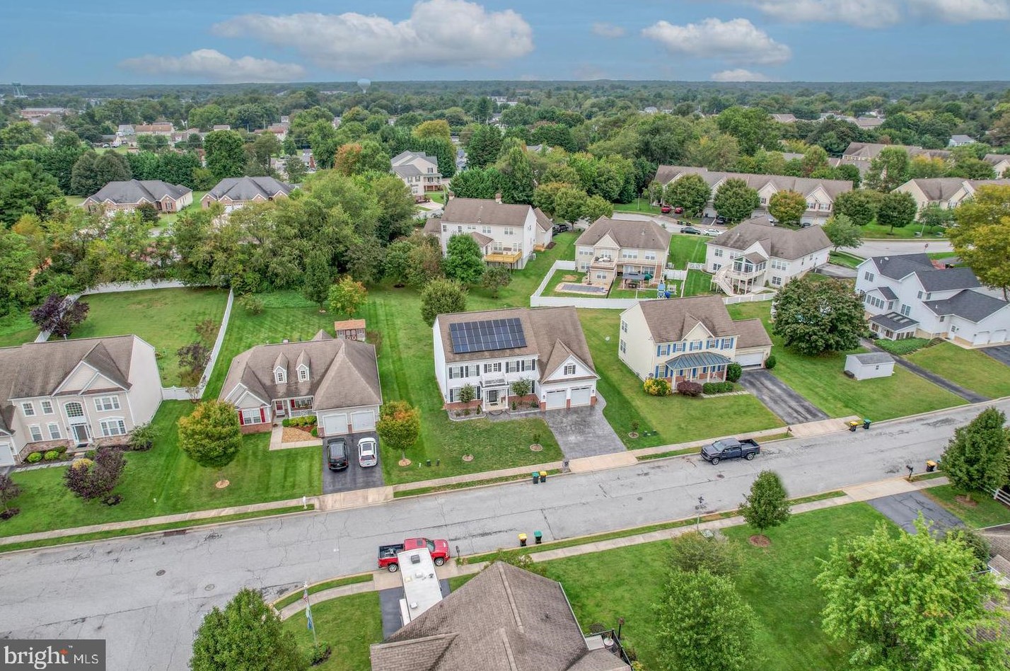 708 Dorchester Ct, Smyrna DE  19977-1637 exterior