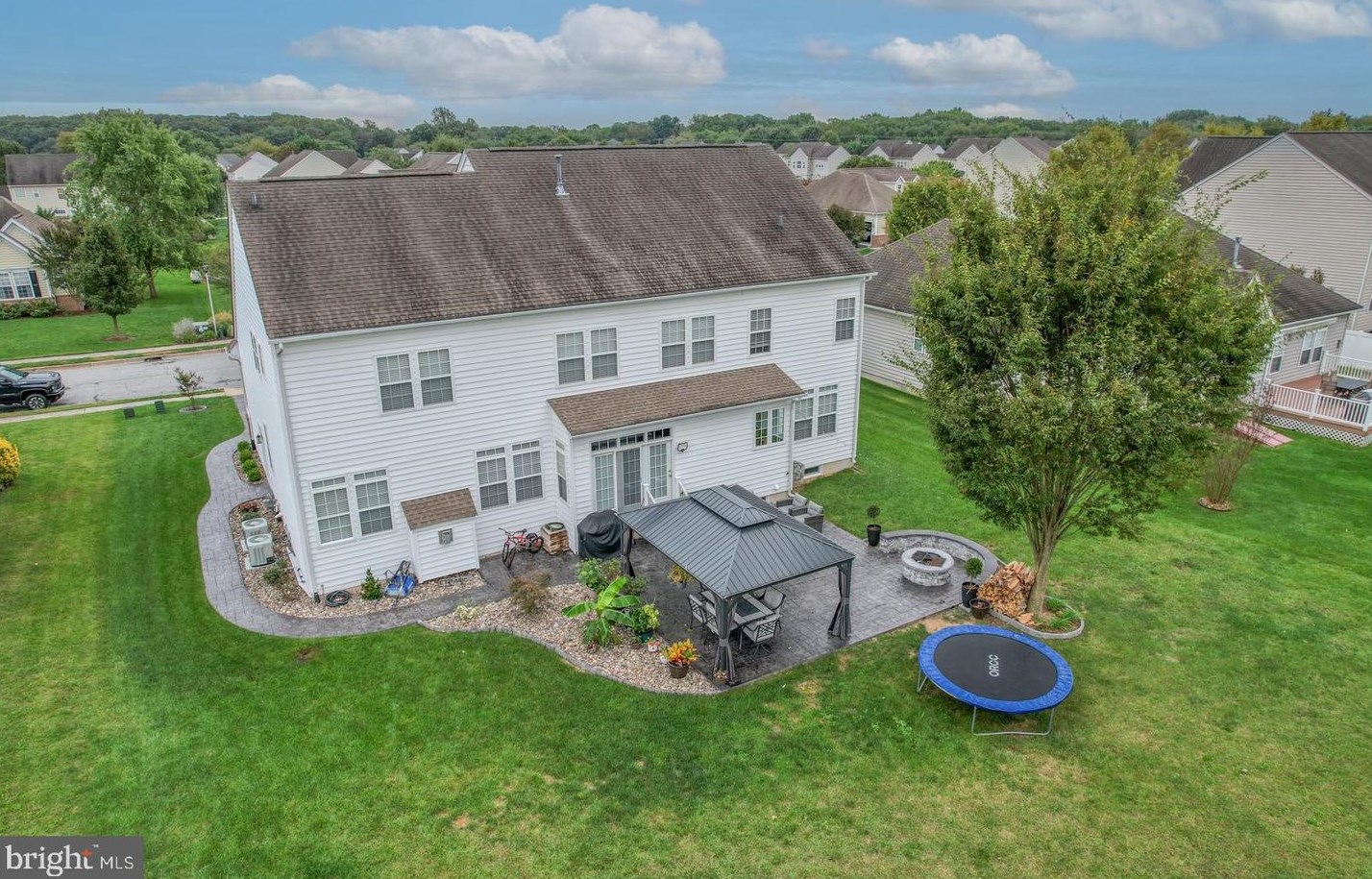 708 Dorchester Ct, Smyrna DE  19977-1637 exterior