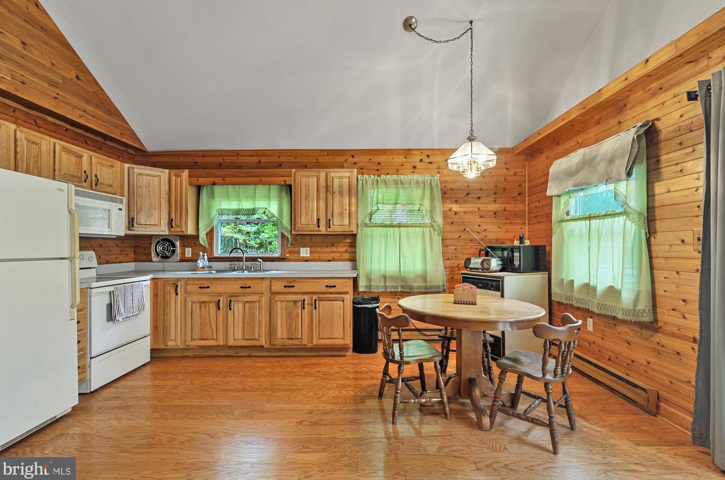 185 Beagle Club Rd, Felton, DE 19943-2108