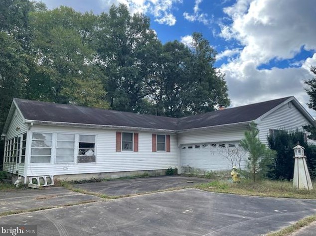 2877 Flat Iron Rd, Harrington, DE 19952