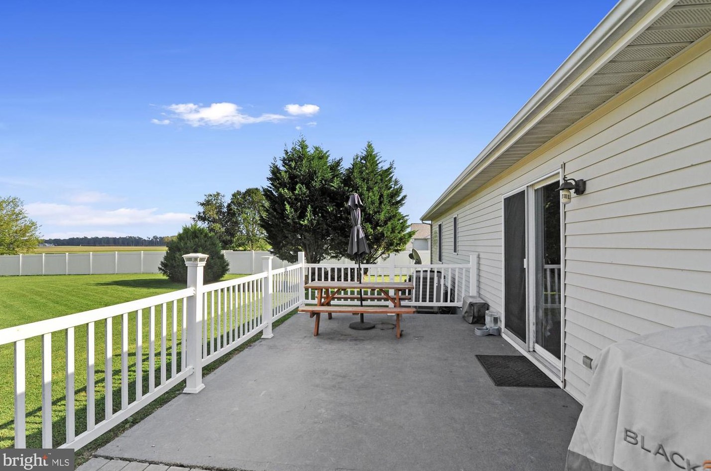 6758 Canterbury Rd, Felton DE  19943-4387 exterior
