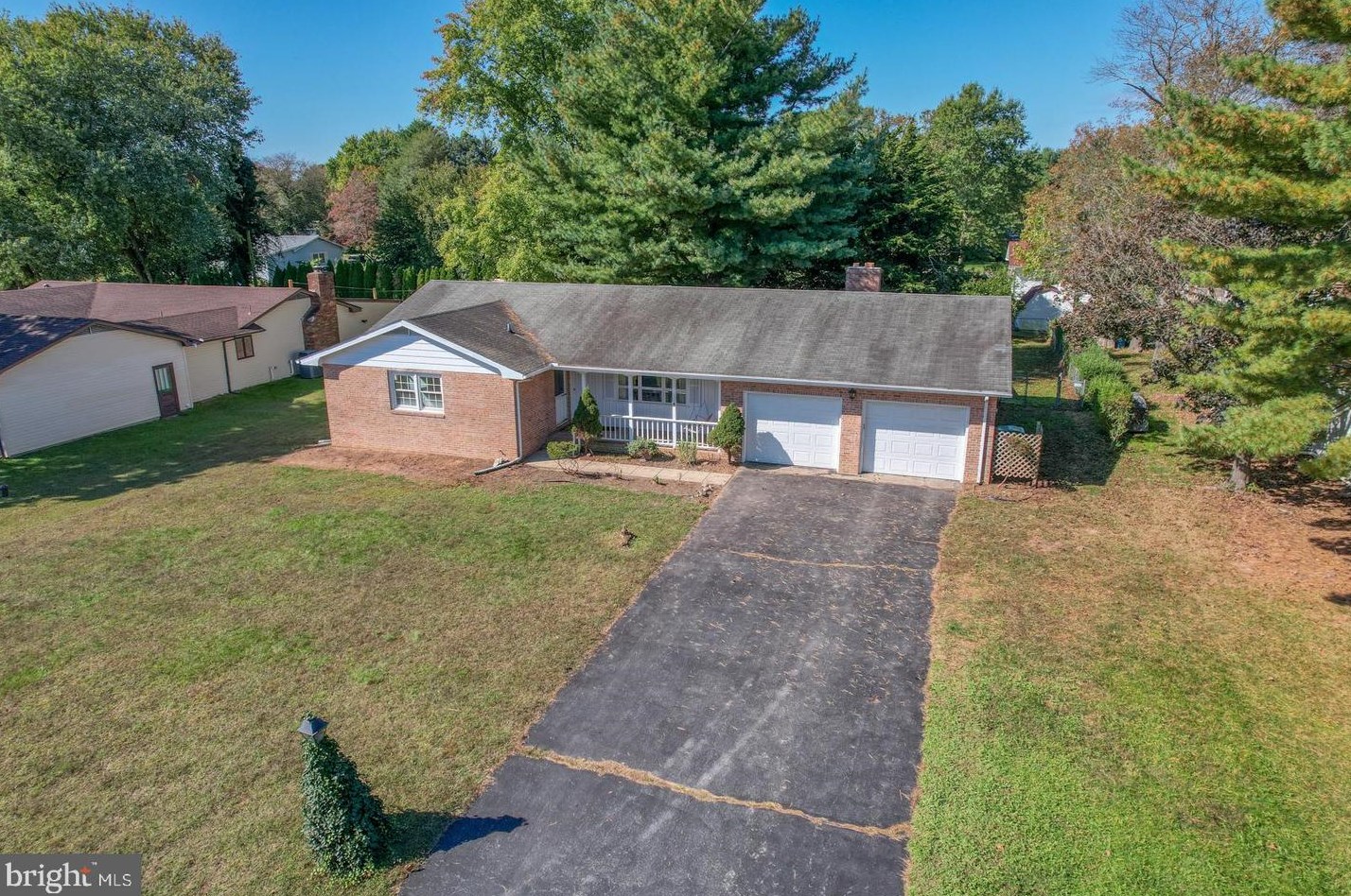 54 Meadowglen Dr, Dover, DE 19901