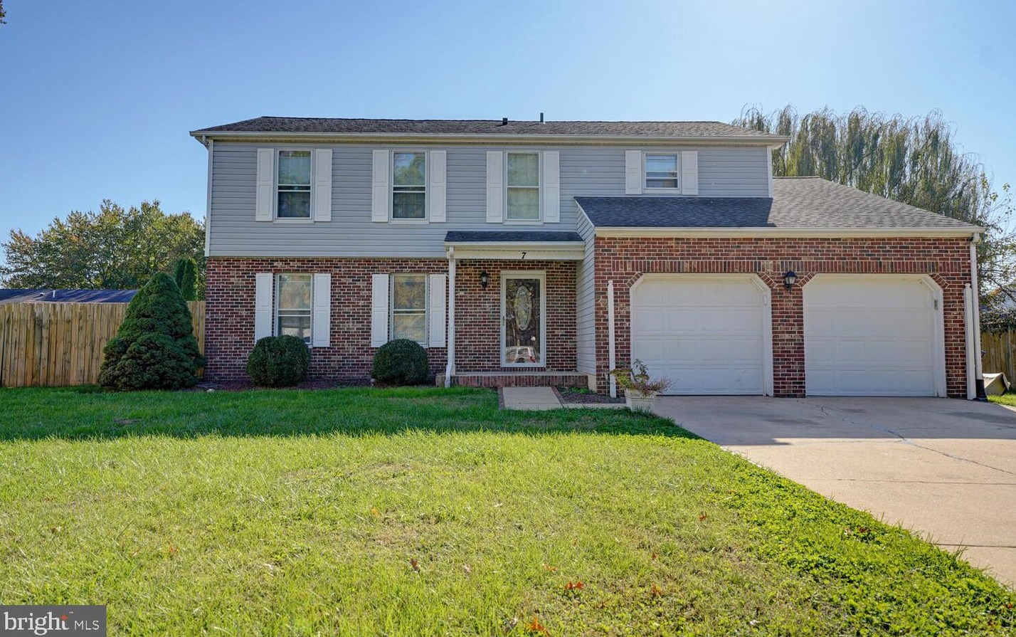 7 Barons Ct, Dover, DE 19901