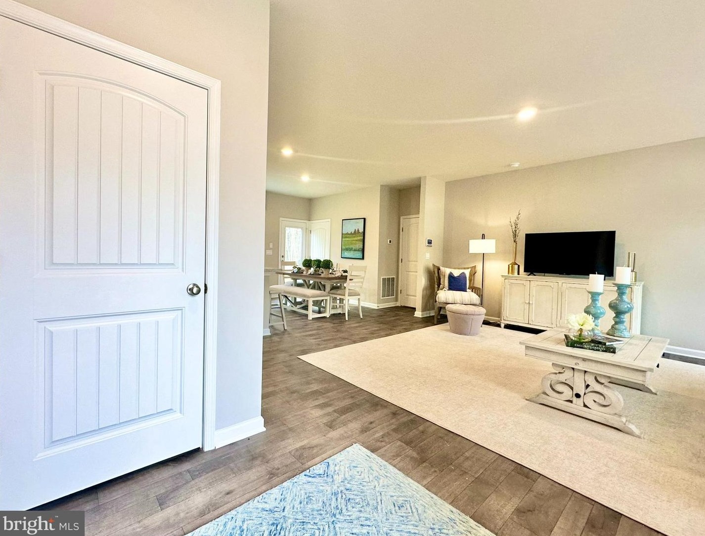 122 Kennison Ln, Dover, DE 19901