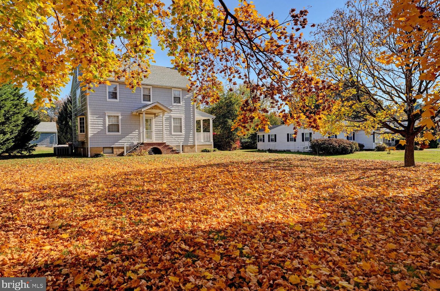 1535 State St, Dover, DE 19901-4949