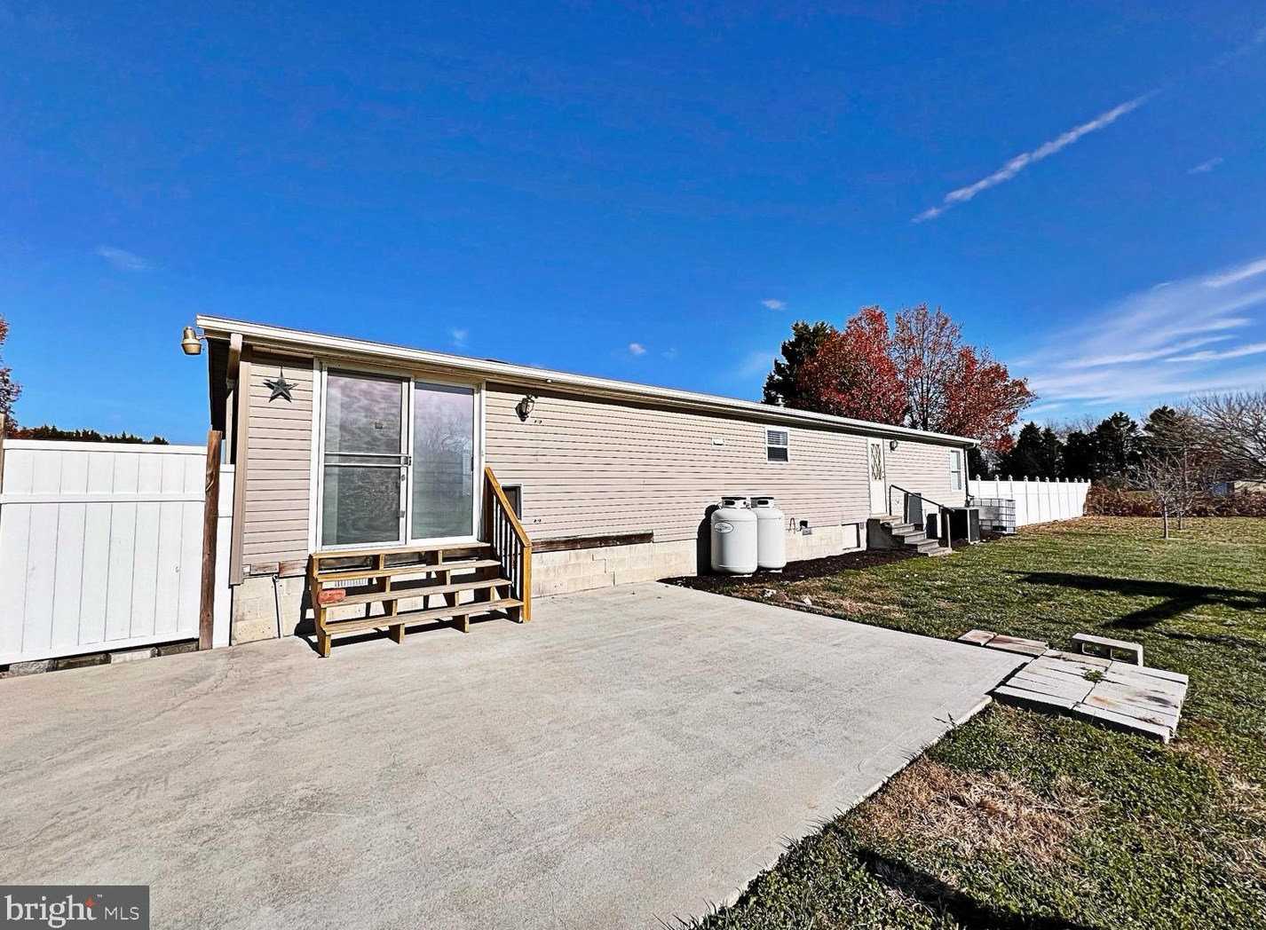 75 Yoemans Tale Ln, Felton DE  19943-4620 exterior