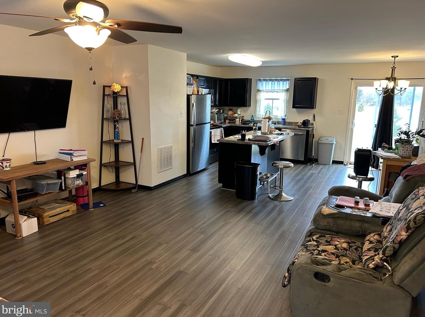 331 Nob Hill Rd, Dover DE  19901-8851 exterior