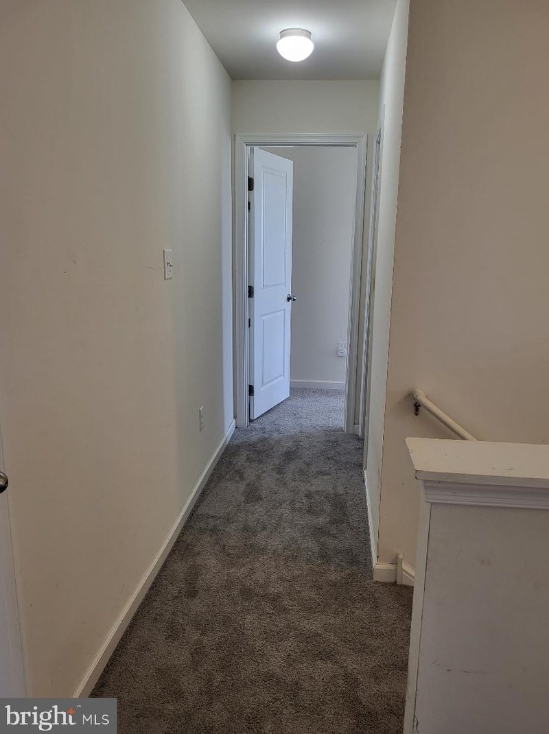 331 Nob Hill Rd, Dover DE  19901-8851 exterior