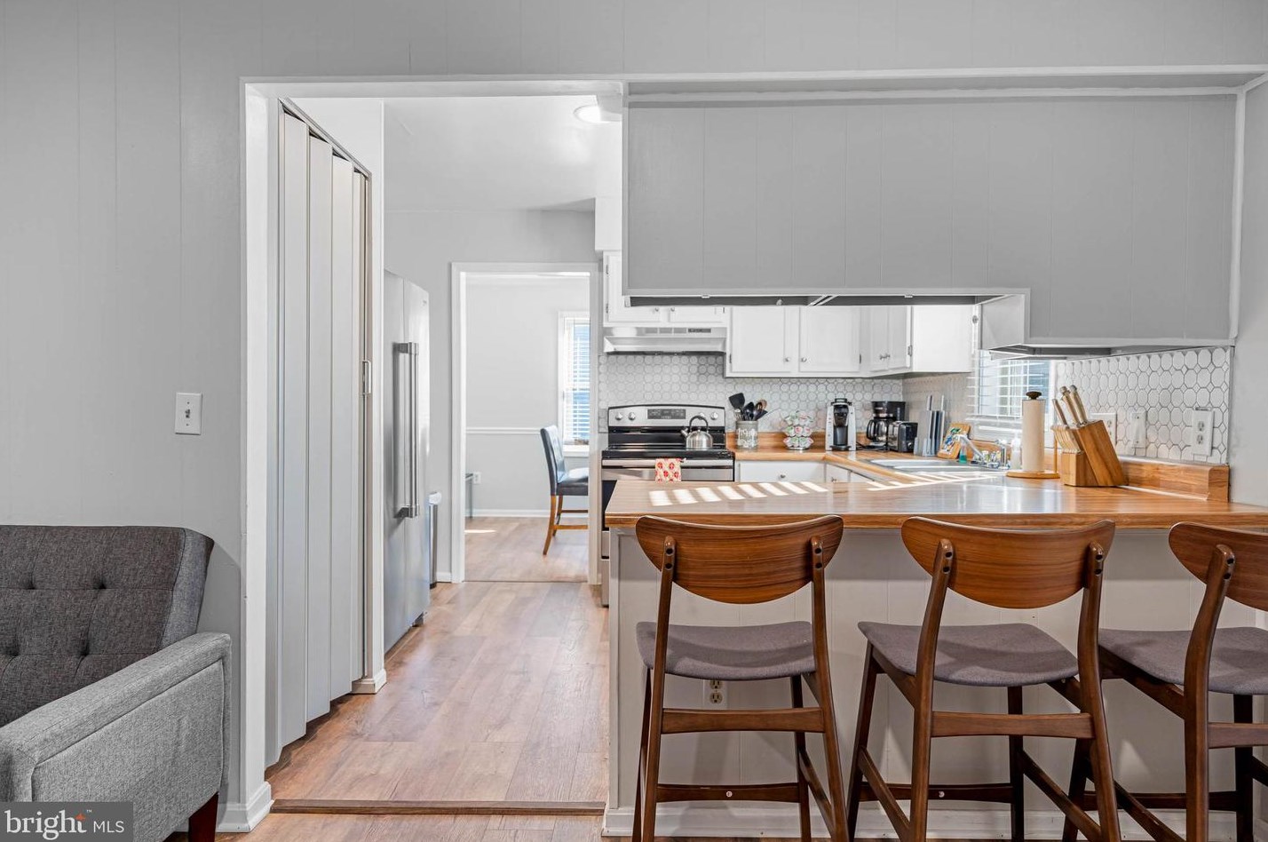 14 Drew Ct, Dover DE  19901-6422 exterior