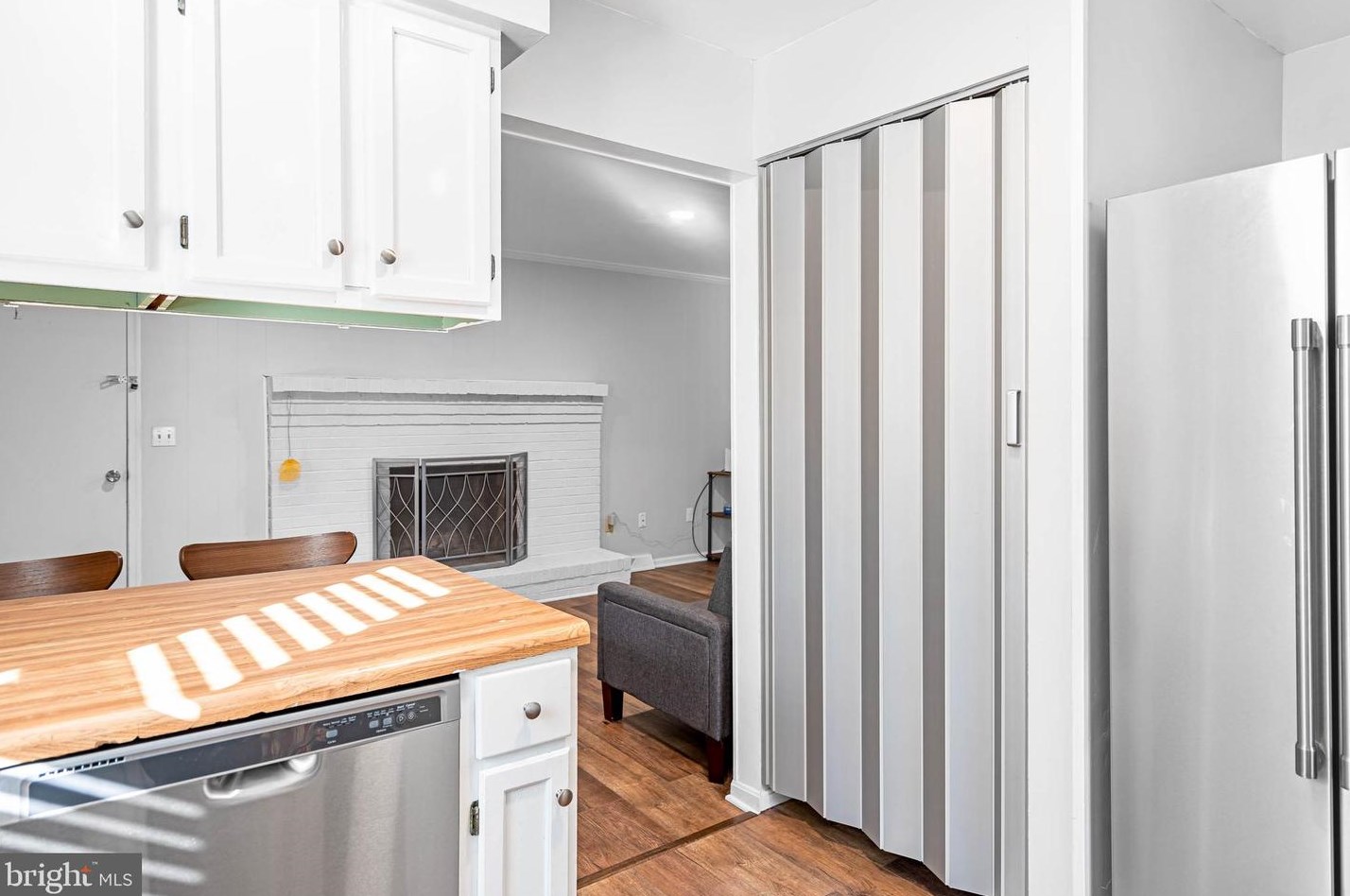 14 Drew Ct, Dover DE  19901-6422 exterior